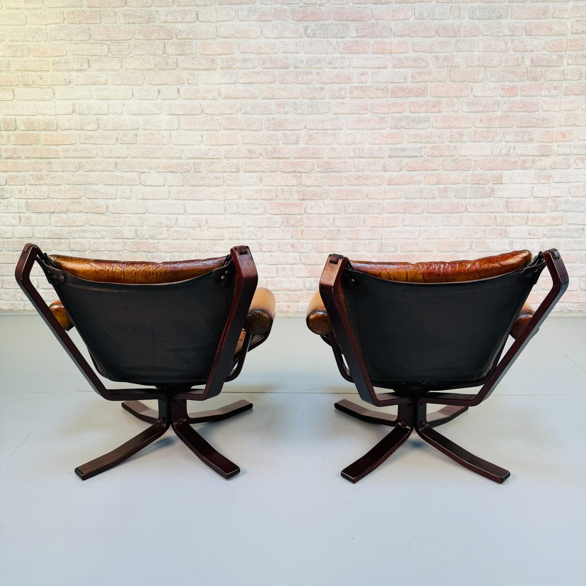 Pair Vintage 1970s Sigurd Ressel Falcon Chairs Tan Leather Norwegian Design