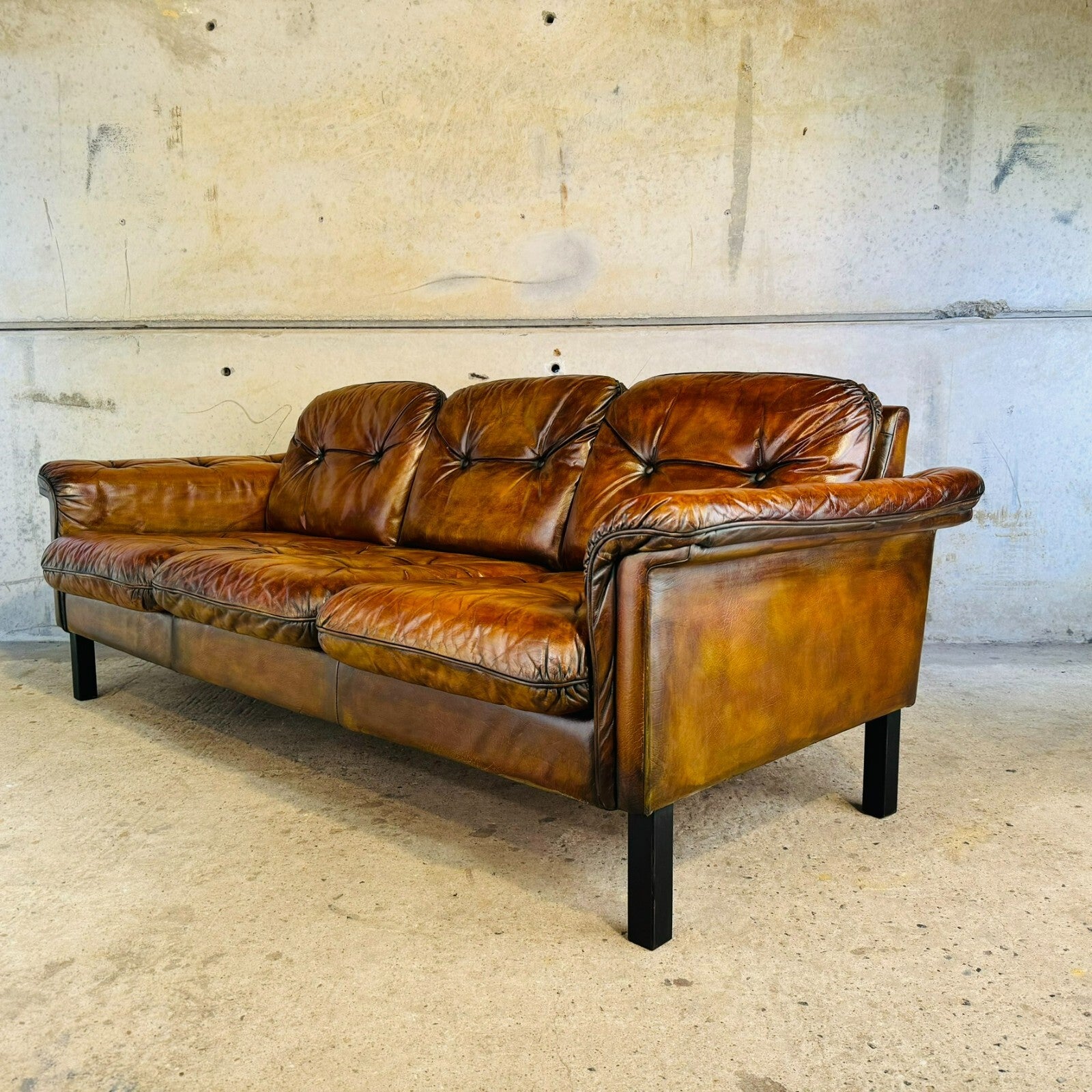 Fantastic 1970s Swedish Tan Leather Three-Seater Sofa – Stylish Comfortable