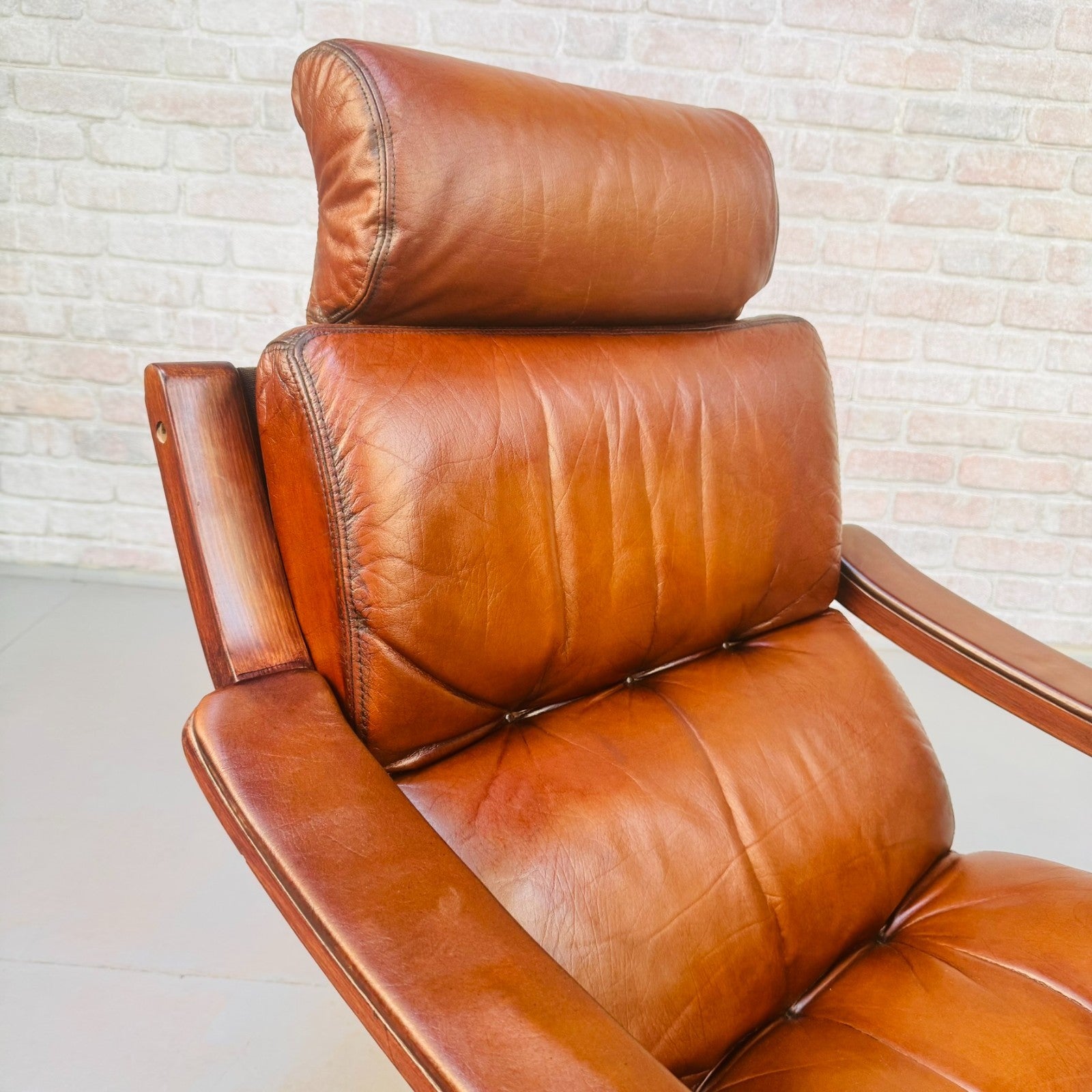 Vintage 1970s Skippers Møbler Danish Bentwood Cantilever Leather Armchair