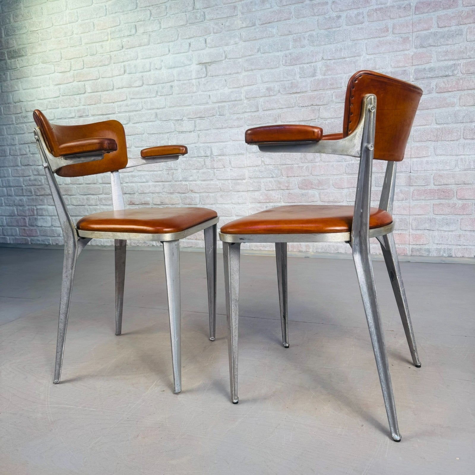 Set of 10 Ernest Race BA3 Dining Chairs – Tan Leather Mid-Century Modern Icons