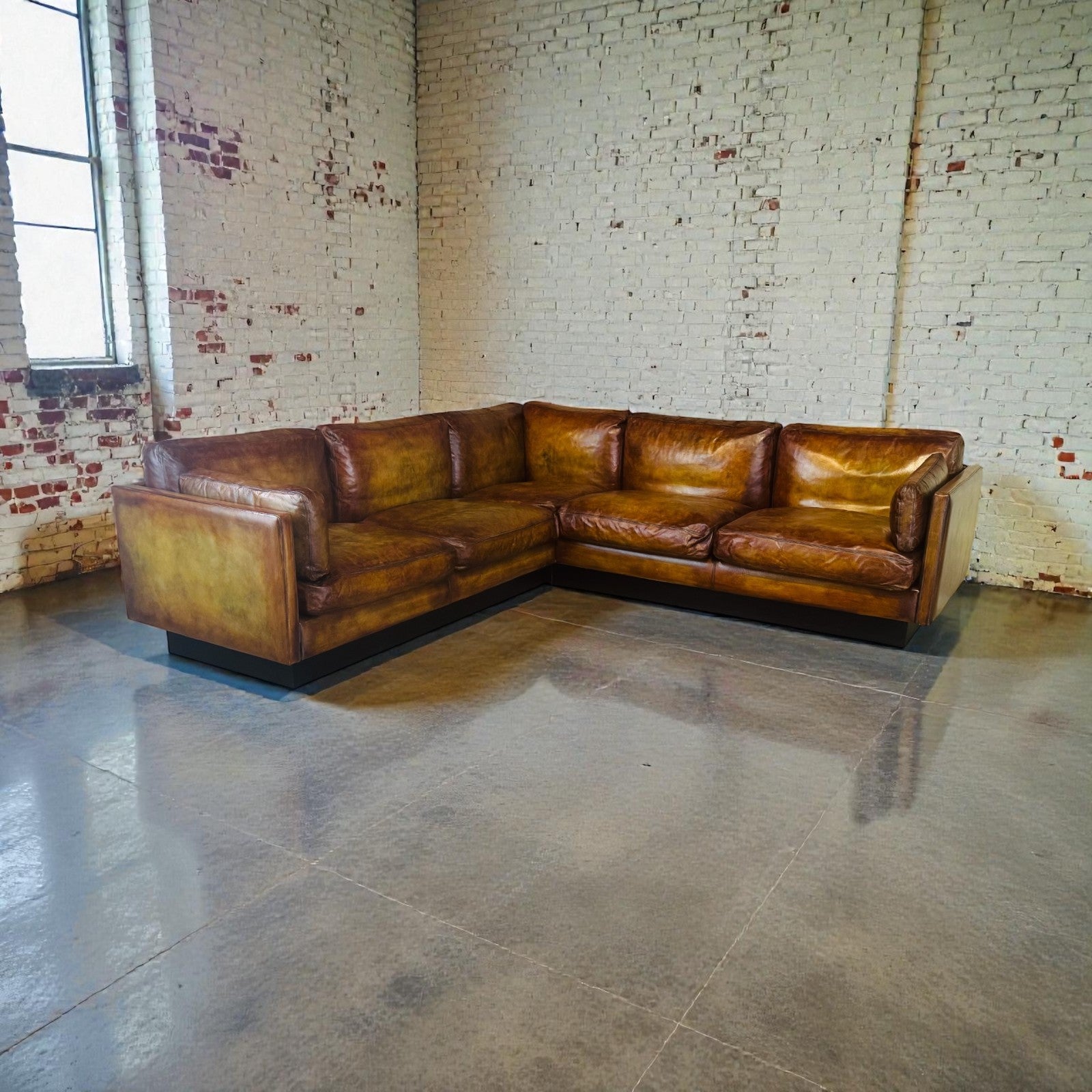 1970s Thams Kvalitet Danish Vintage Tan Leather Corner Sofa