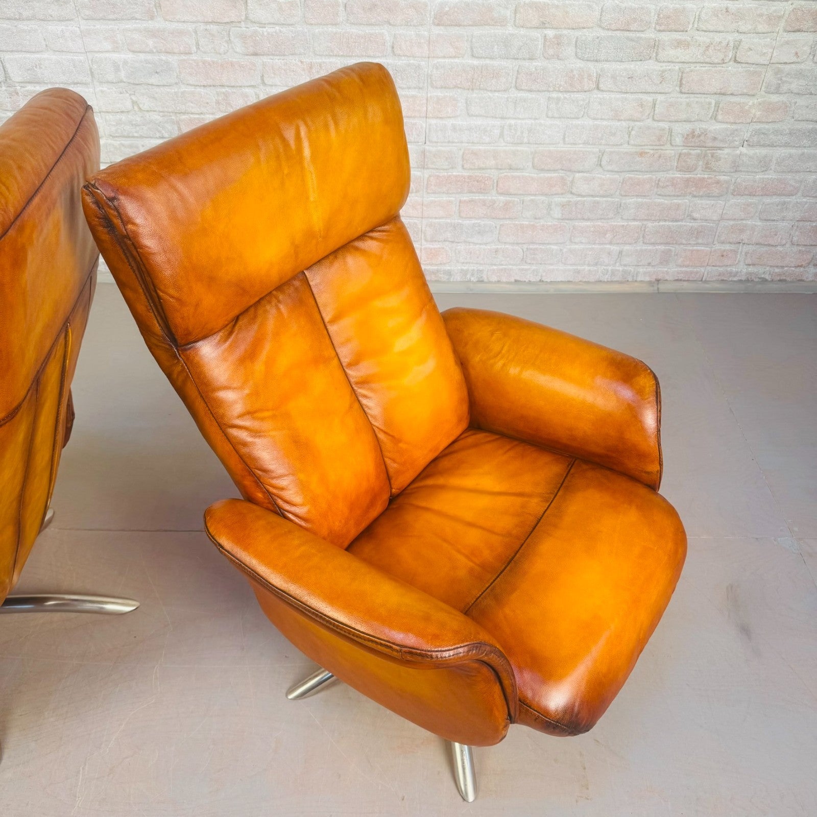 Vintage Pair of Danish High Back Swivel Recliner Chairs – Light Tan Leather