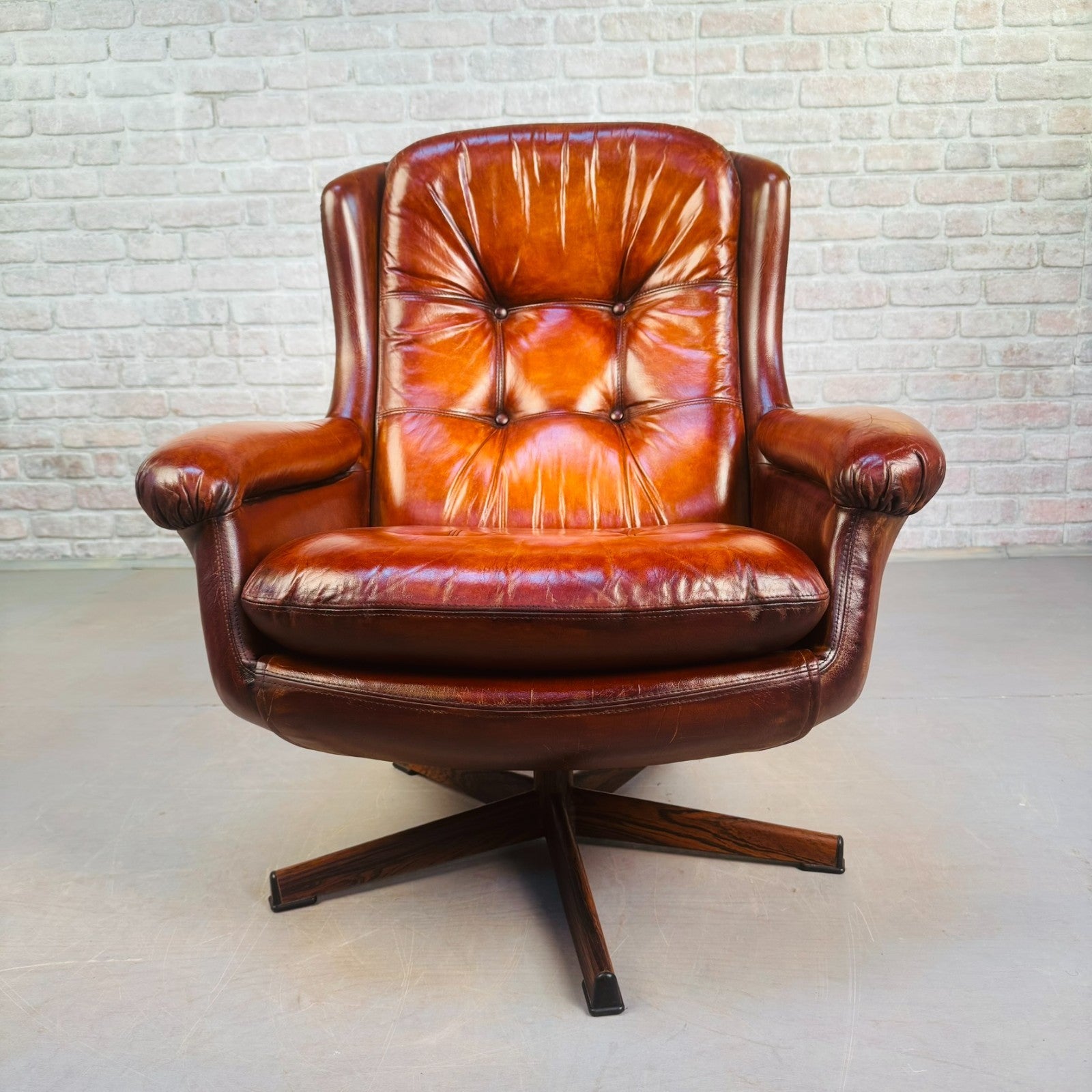 1970s Danish Egg Chair – Cognac Leather Swivel Base