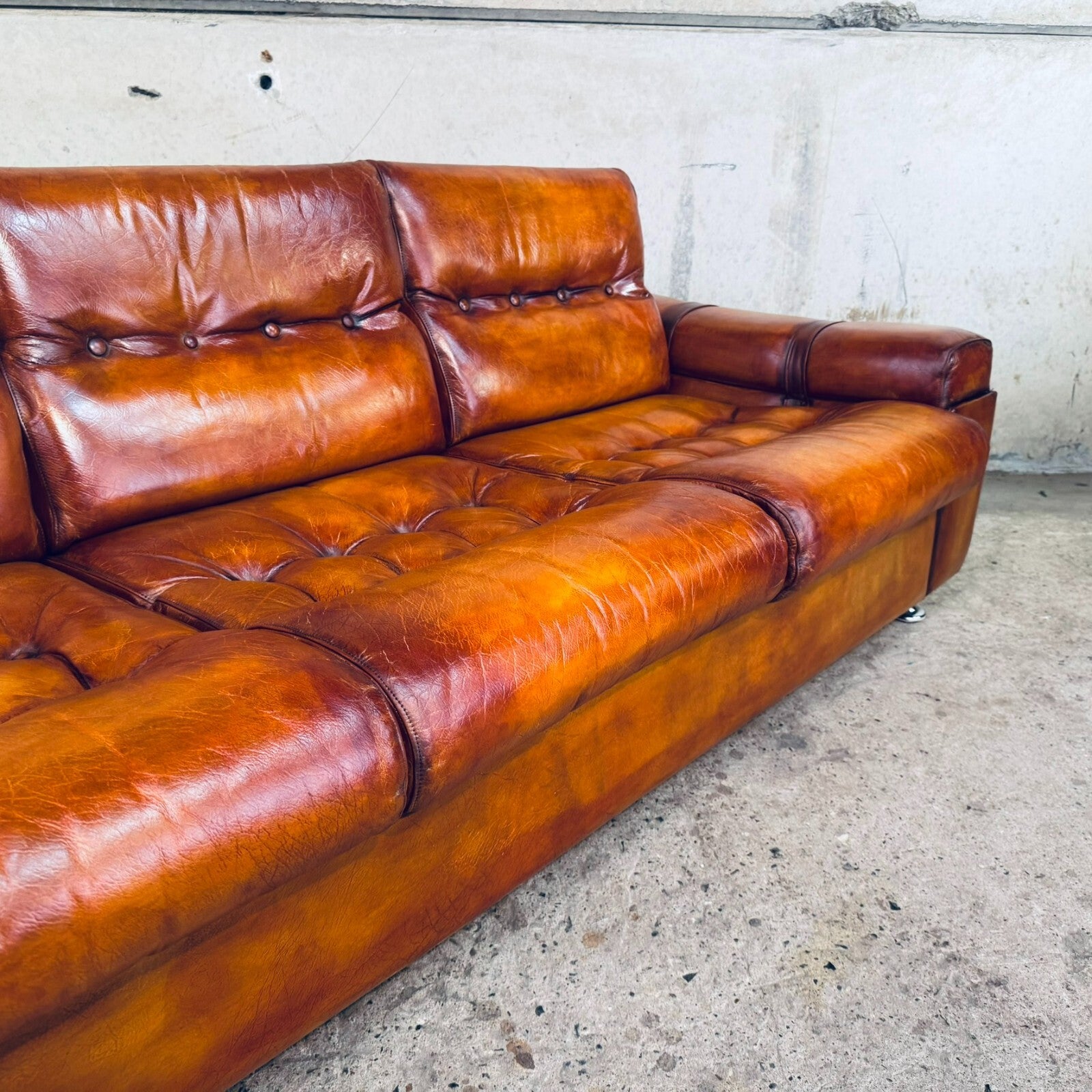 Beautiful Vintage Svend Skipper Danish Tan Leather Suite
