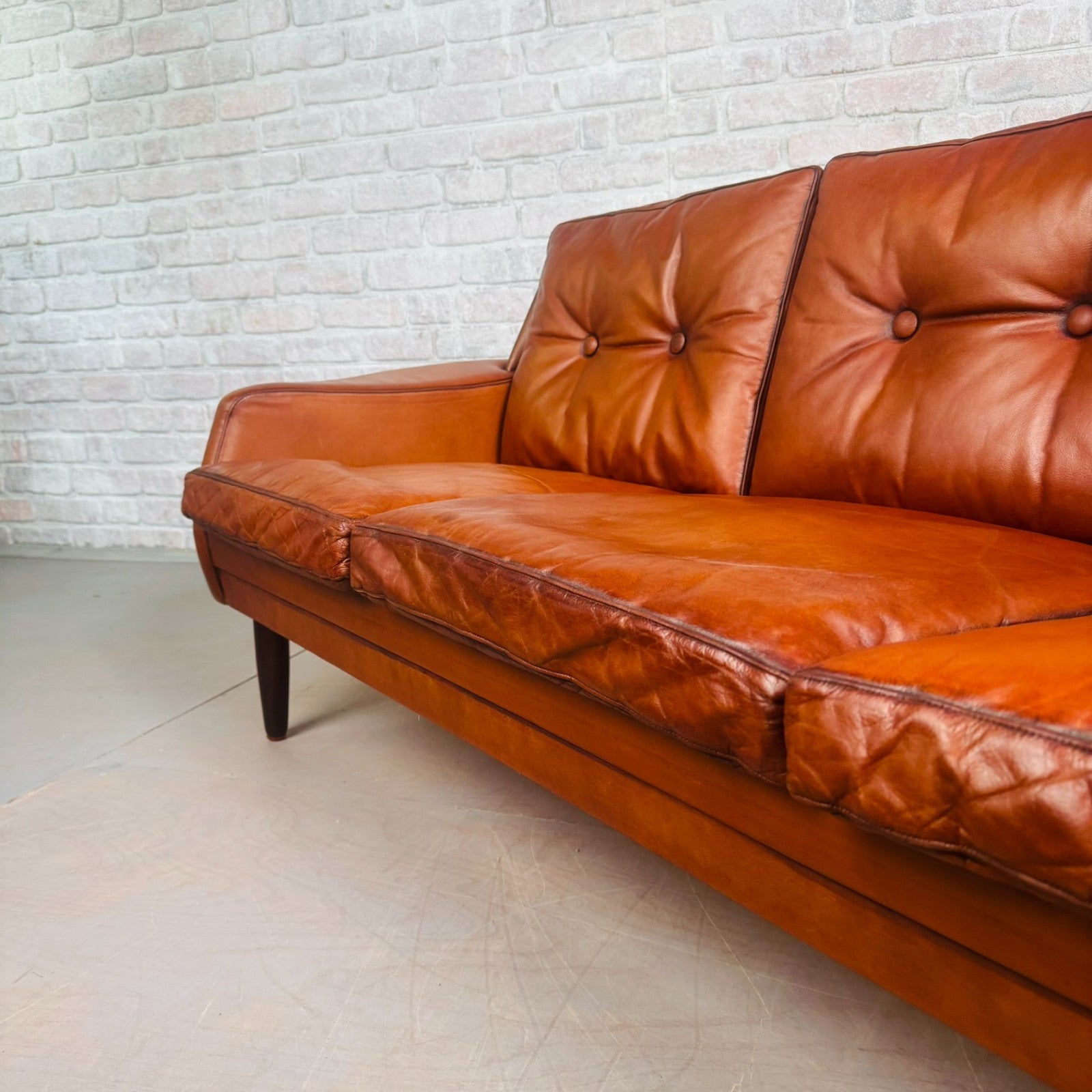 1970s Danish Svend Skippers Tan Leather Sofa – Sleek
