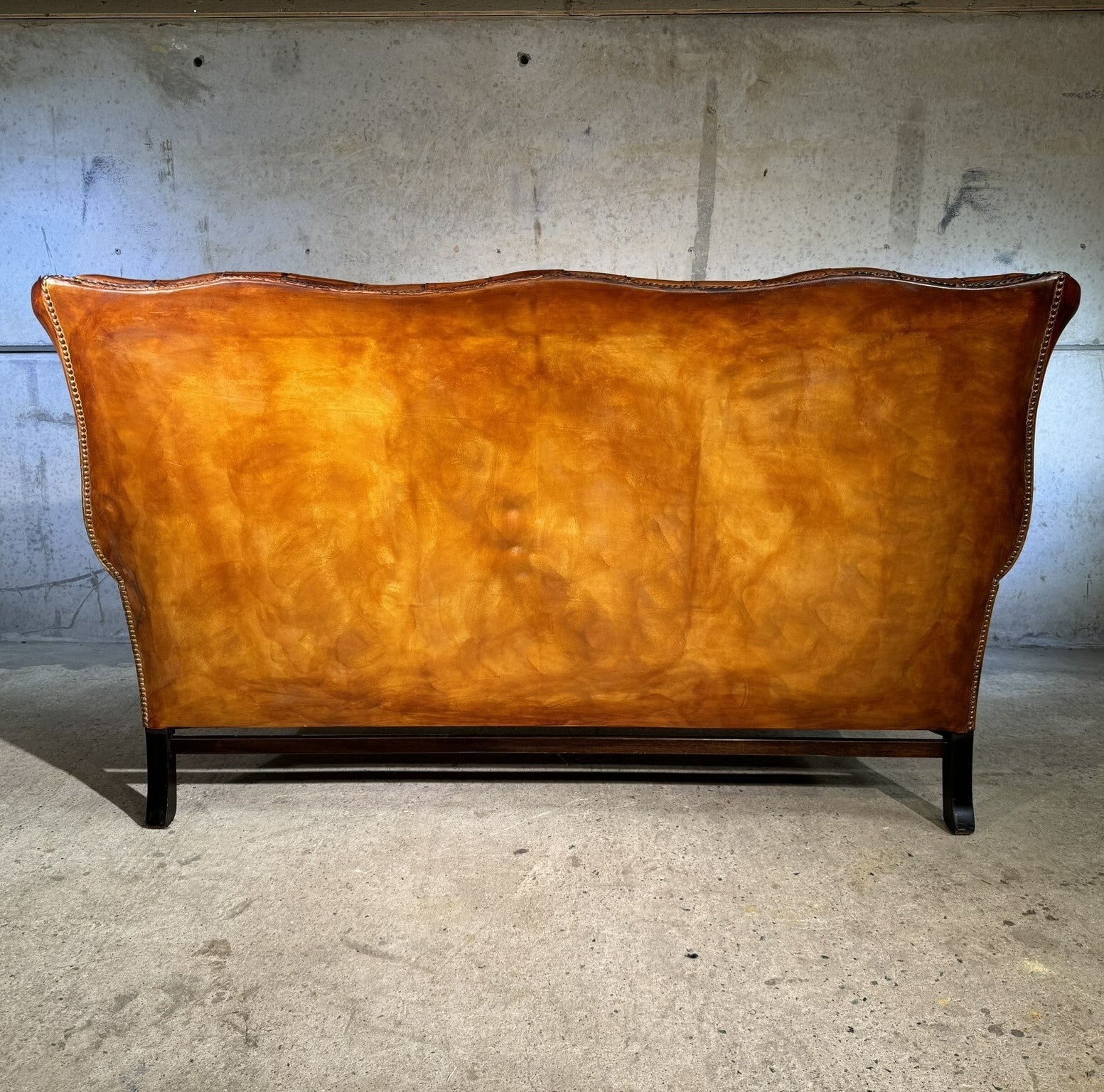 Beautiful Three Seater 19th C Tan Leather Chesterfield Sofa Fully Buttoned