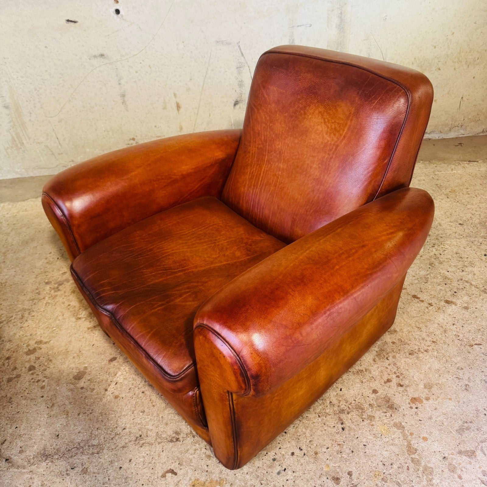 Pair of Vintage Art Deco Style Italian Tan Leather Club Chairs by Baxter