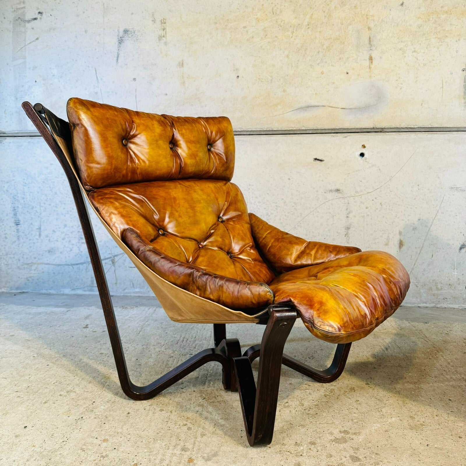 Vintage Pair of 70s Scandinavian Viking Chairs by Jim Myrstad Tan Leather
