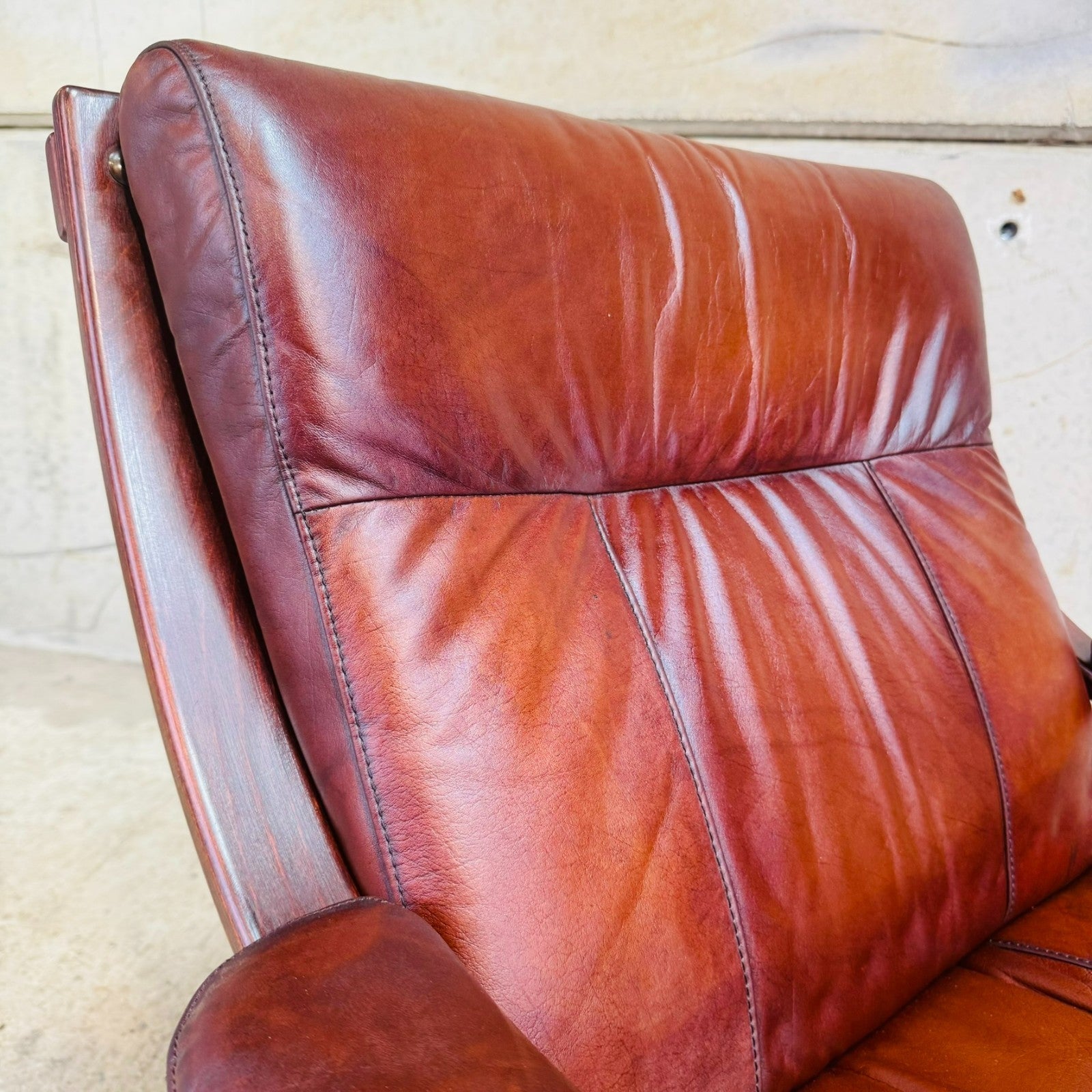 Norwegian 1970s Vintage Tan Leather Bentwood Chair