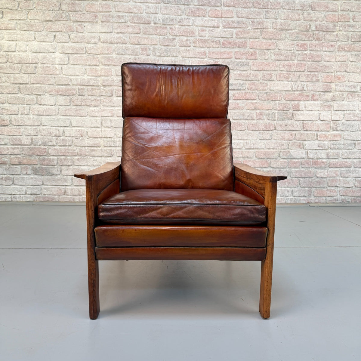 Vintage 1970s Danish Tan Leather High Back Armchair – RoseWood Frame