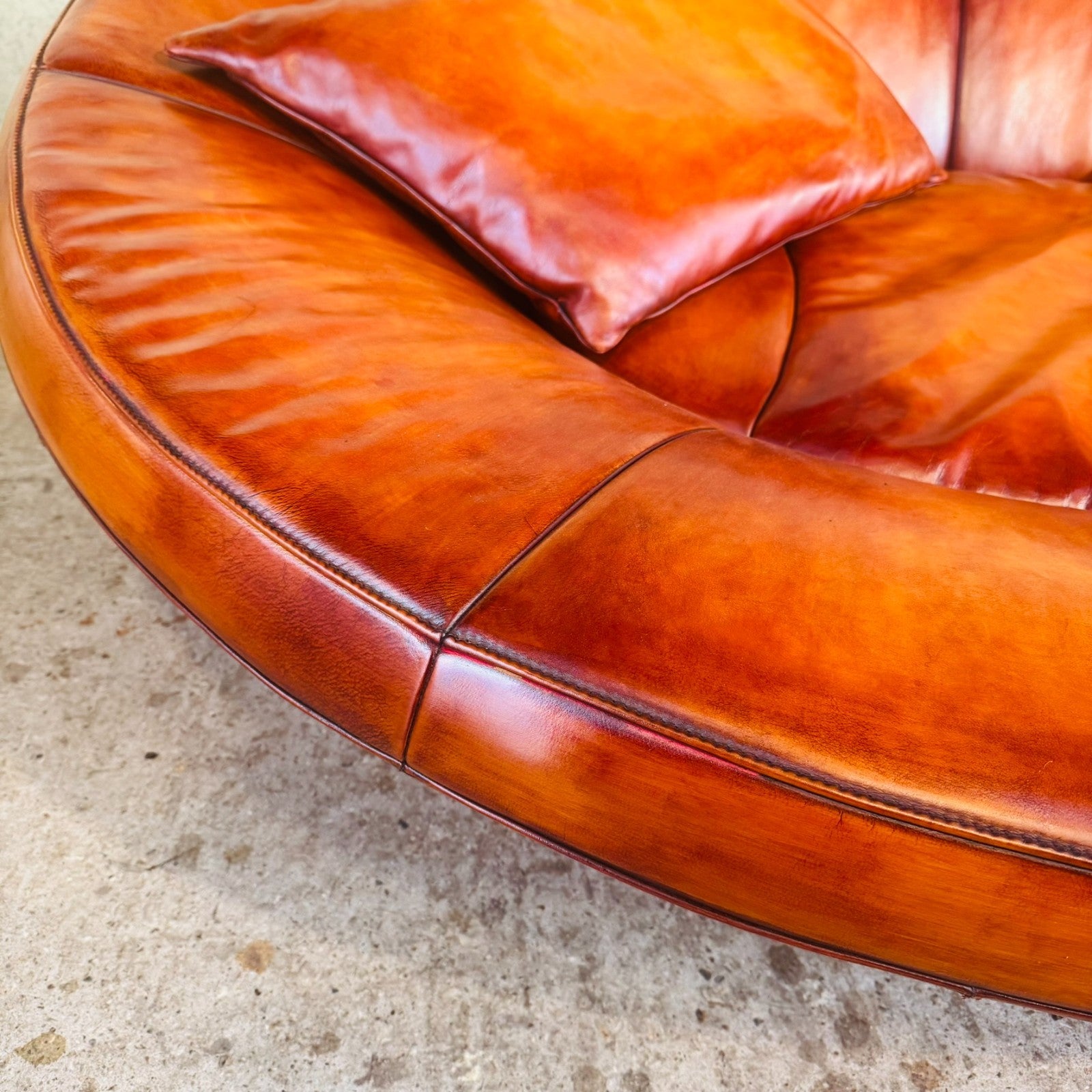 DS-152 Oval Swiss De Sede Two-Seater Tan Leather Sofa - Circa 2000