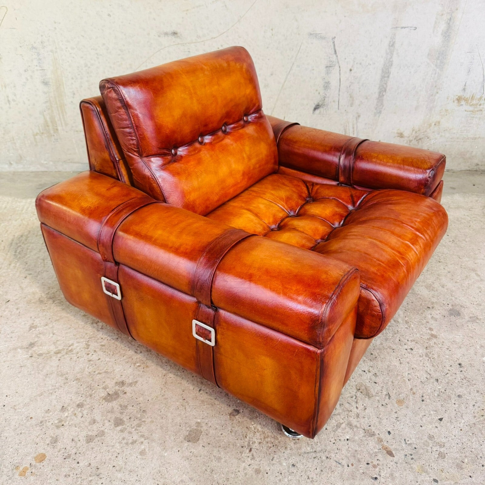 Beautiful Vintage Svend Skipper Danish Tan Leather Suite