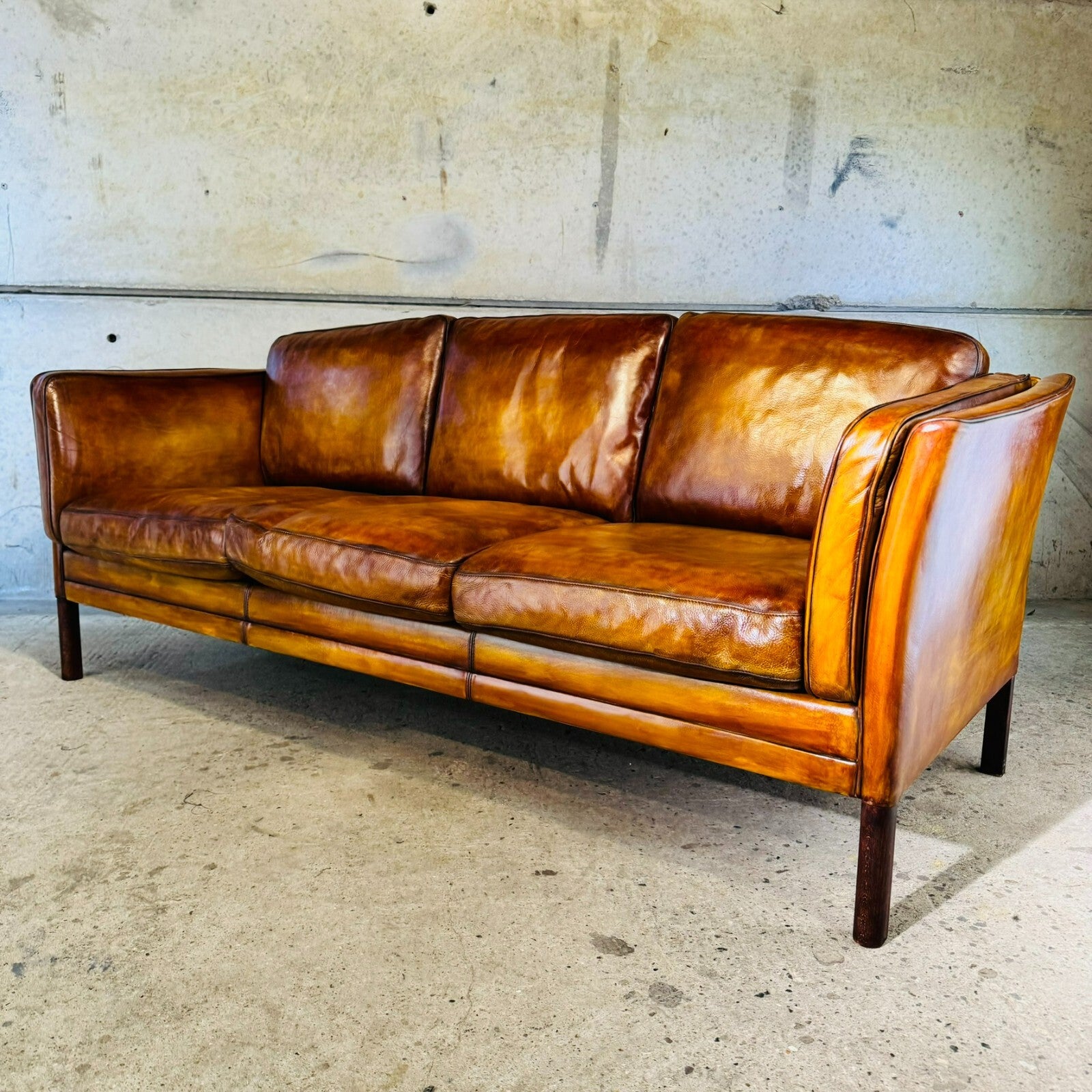 Long 1970s Danish Vintage Mogens Hansen Tan Leather Three-Seater Sofa