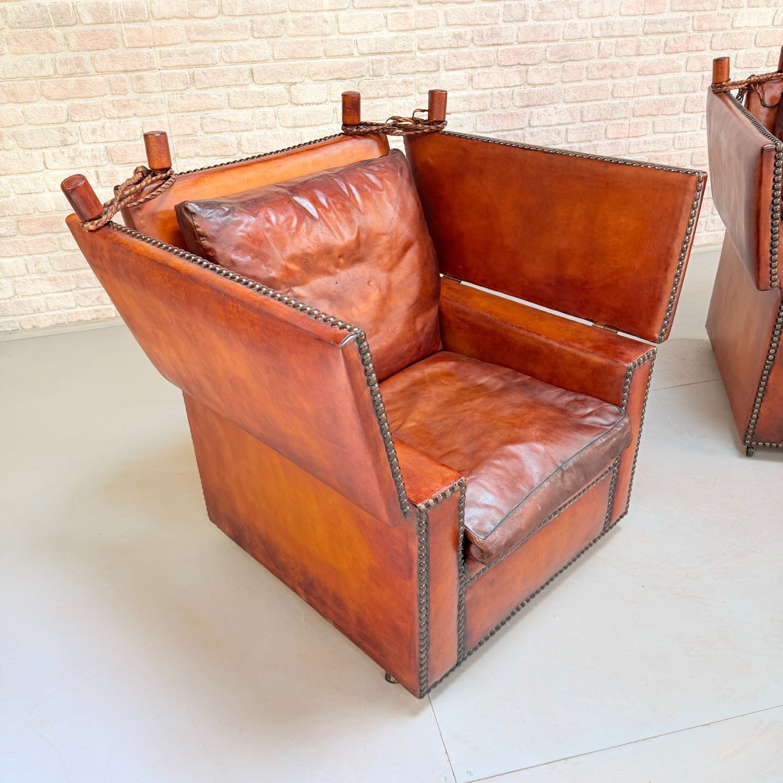 Vintage 1930s Knole Drop End Tan Leather Sofa & Armchairs Suite Antique