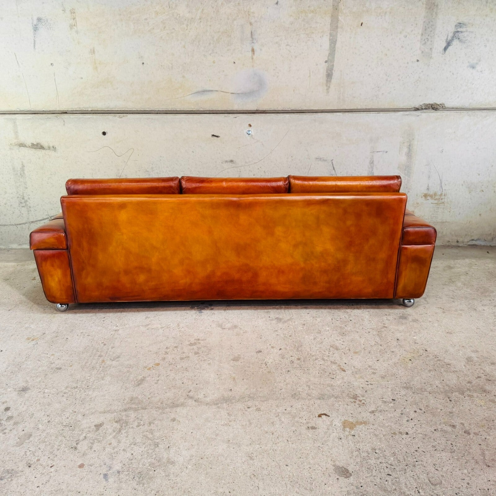 Beautiful Vintage Svend Skipper Danish Tan Leather Suite