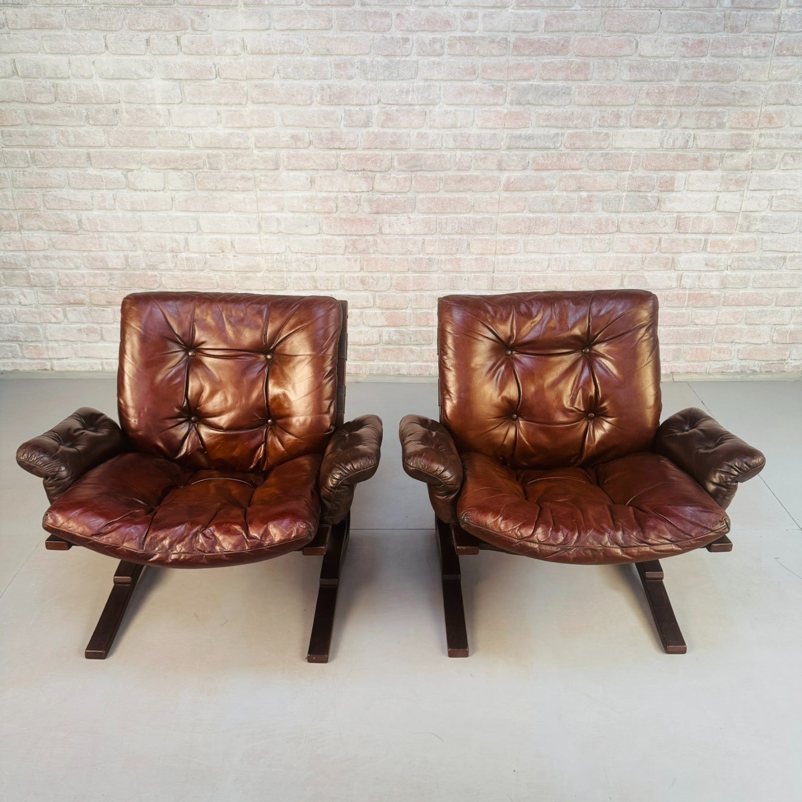 Pair of  1970s Danish ‘Skyline’ Brown Leather Armchairs by Hove Møbler