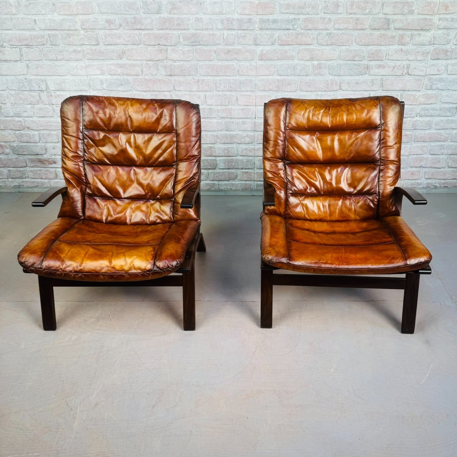 Mid Century Danish Farstrup Mobler Tan Leather Armchairs Pair Bentwood Miljø