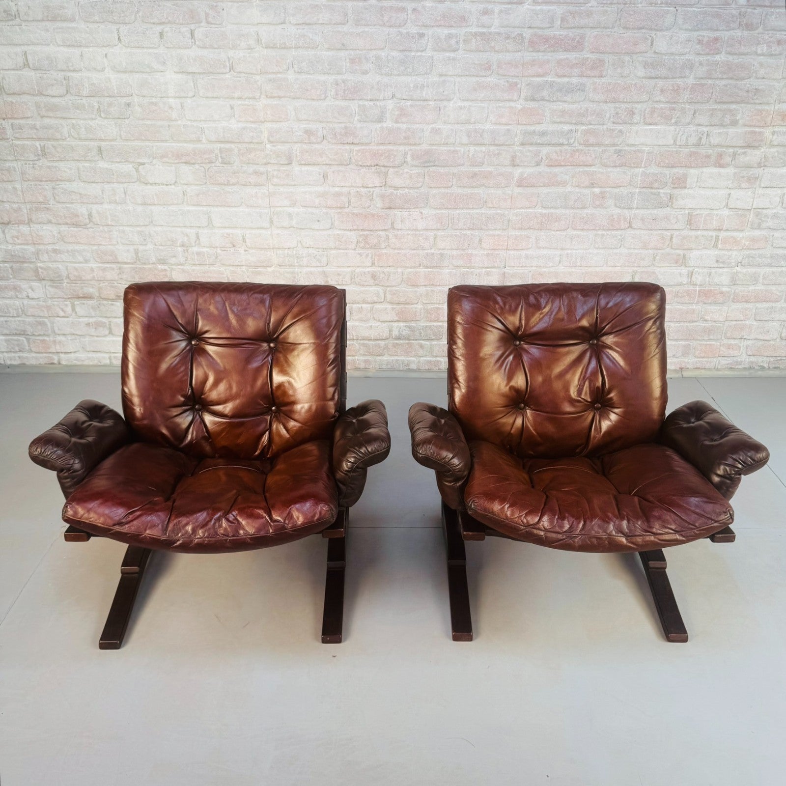 Pair of  1970s Danish ‘Skyline’ Brown Leather Armchairs by Hove Møbler