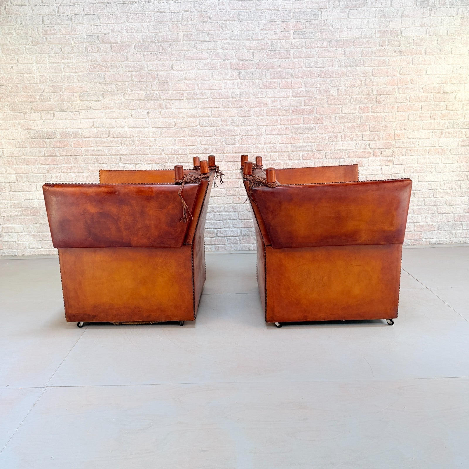 Vintage 1930s Knole Drop End Tan Leather Sofa & Armchairs Suite Antique