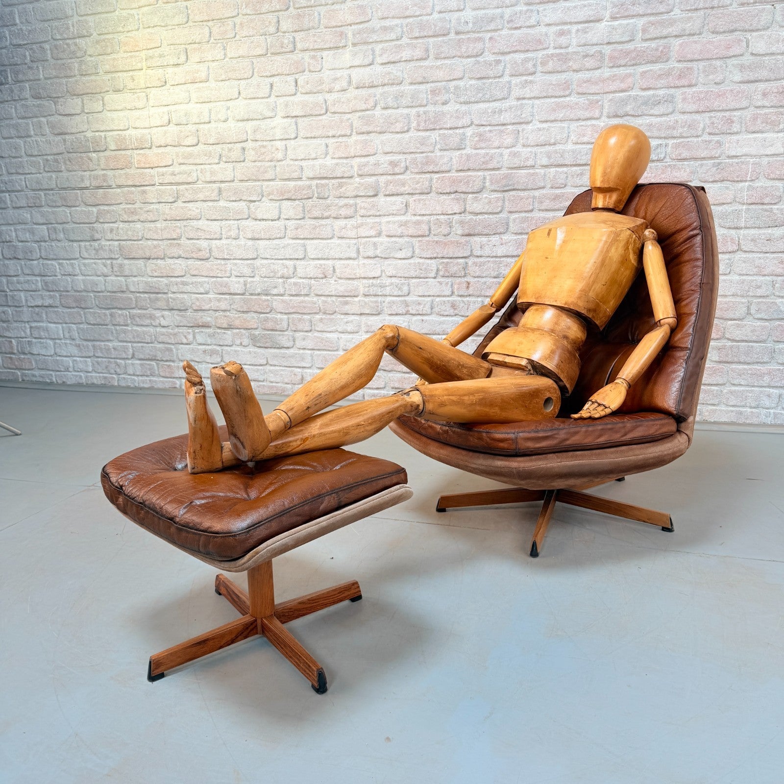 1960s Pair of Madsen & Schubell MS68 Cognac Leather Lounge Chairs & Footstools