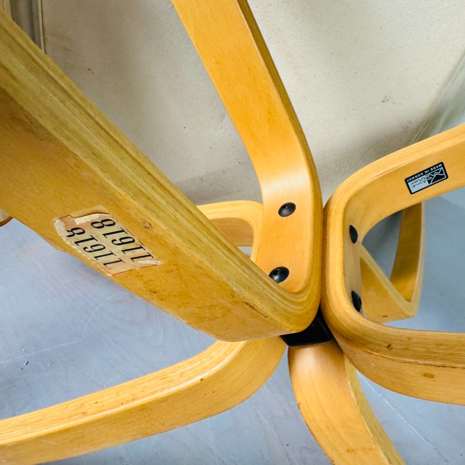 Vintage Norwegian Tan Leather Falcon Chair by Vatne Møbler