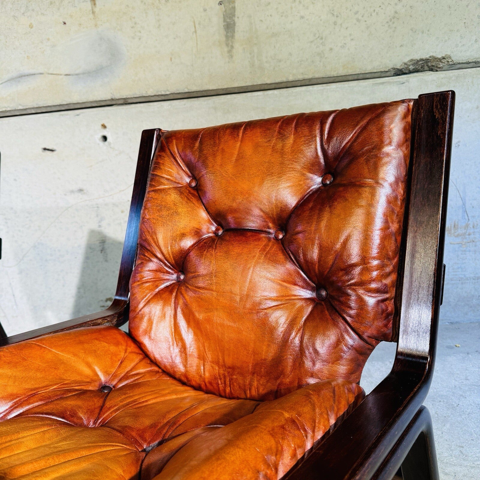 Vintage Pair of  Norwegian 1960s Cantilever Bentwood Chairs Tan Leather