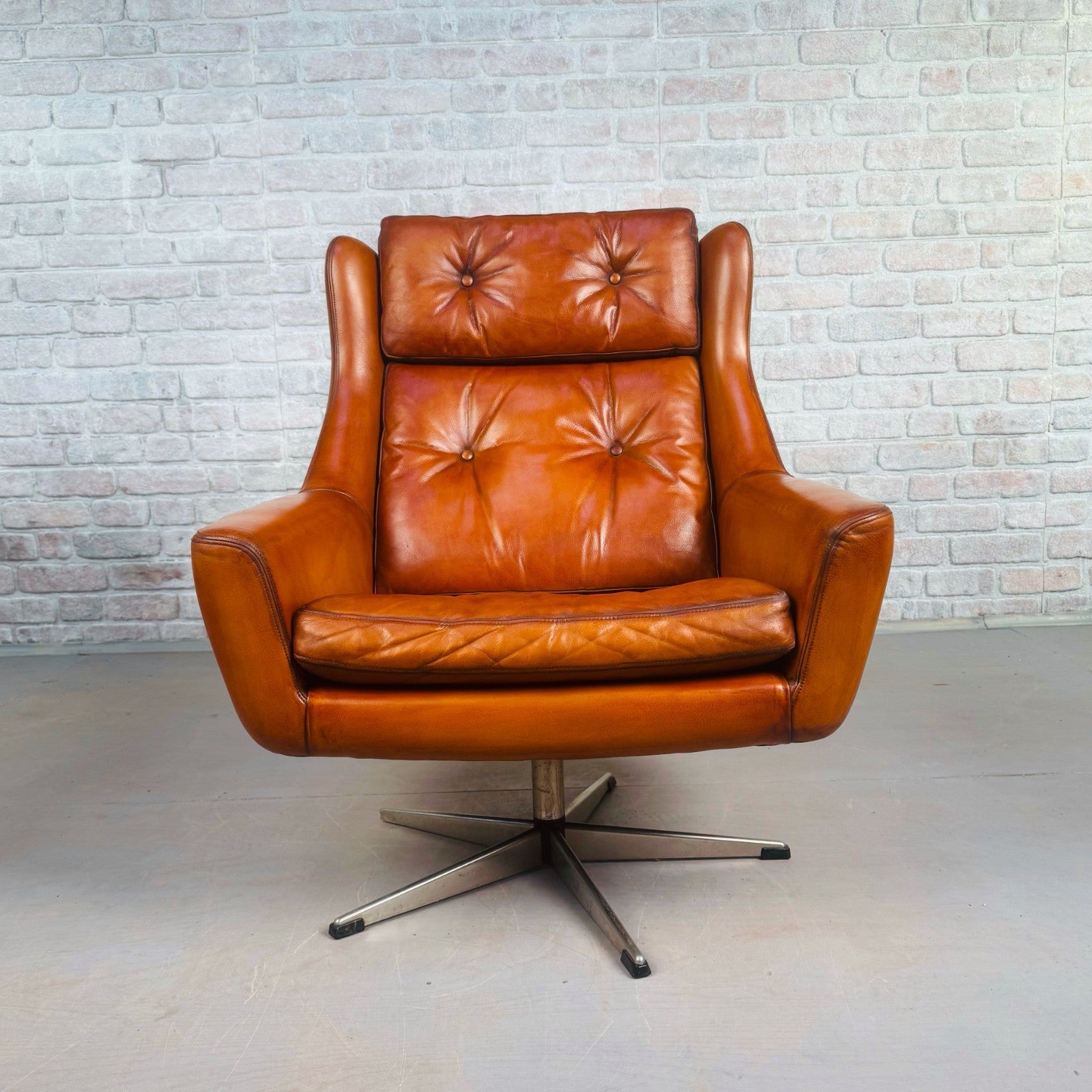 Vintage 1970s Danish Cognac Leather Egg Swivel Chair by Eran