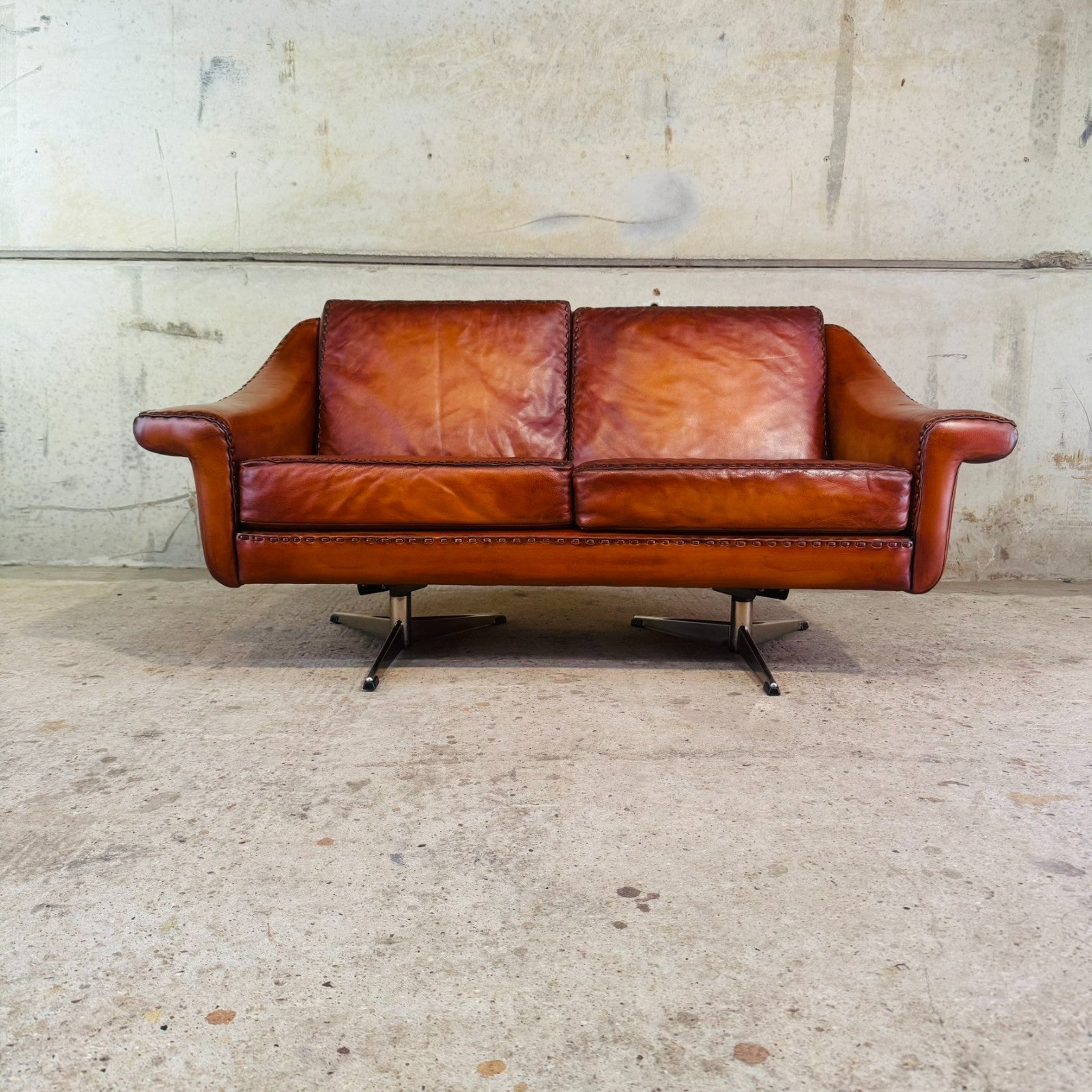 1970s "Matador" Two-Seater Light Tan Leather Sofa by Aage Christiansen