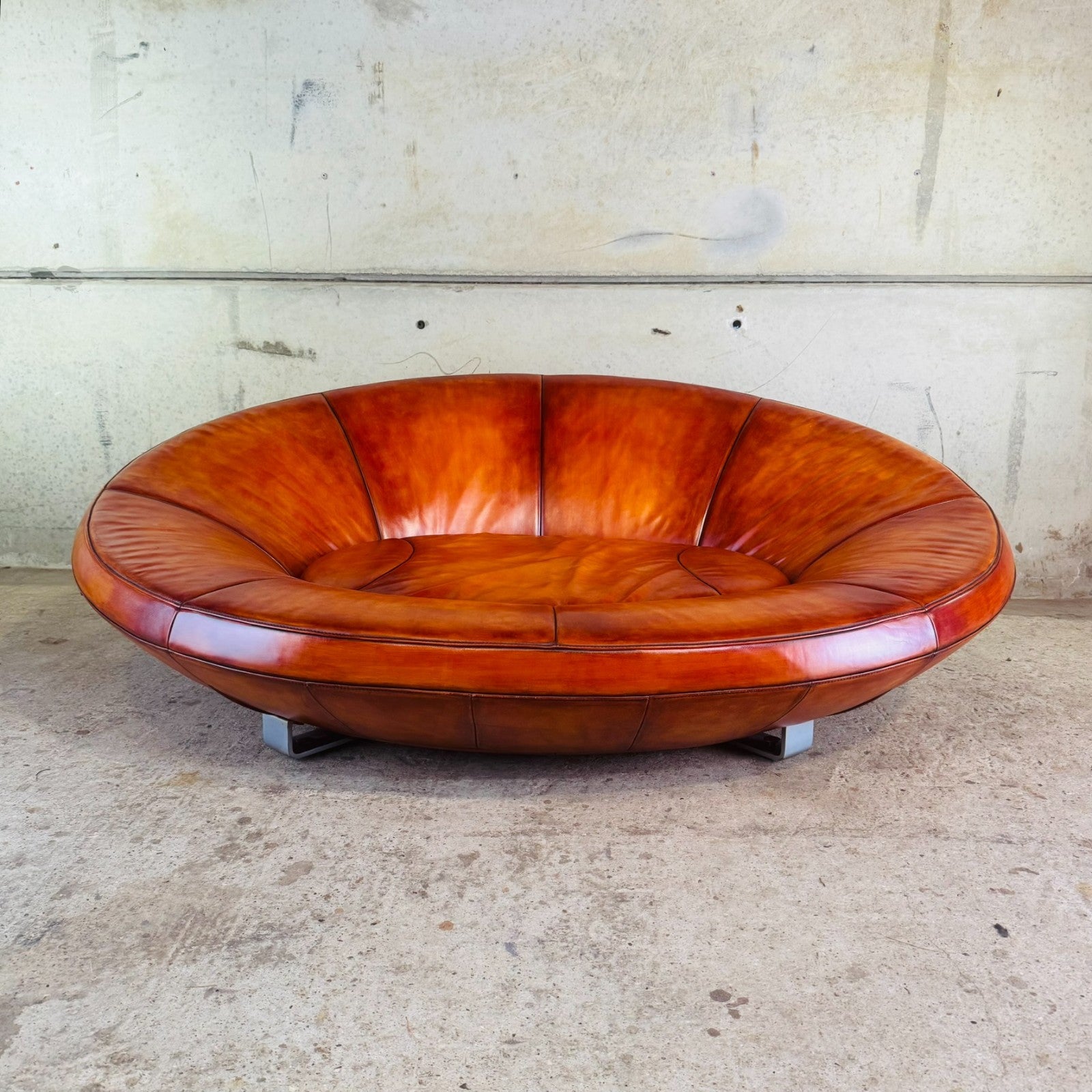 DS-152 Oval Swiss De Sede Two-Seater Tan Leather Sofa - Circa 2000