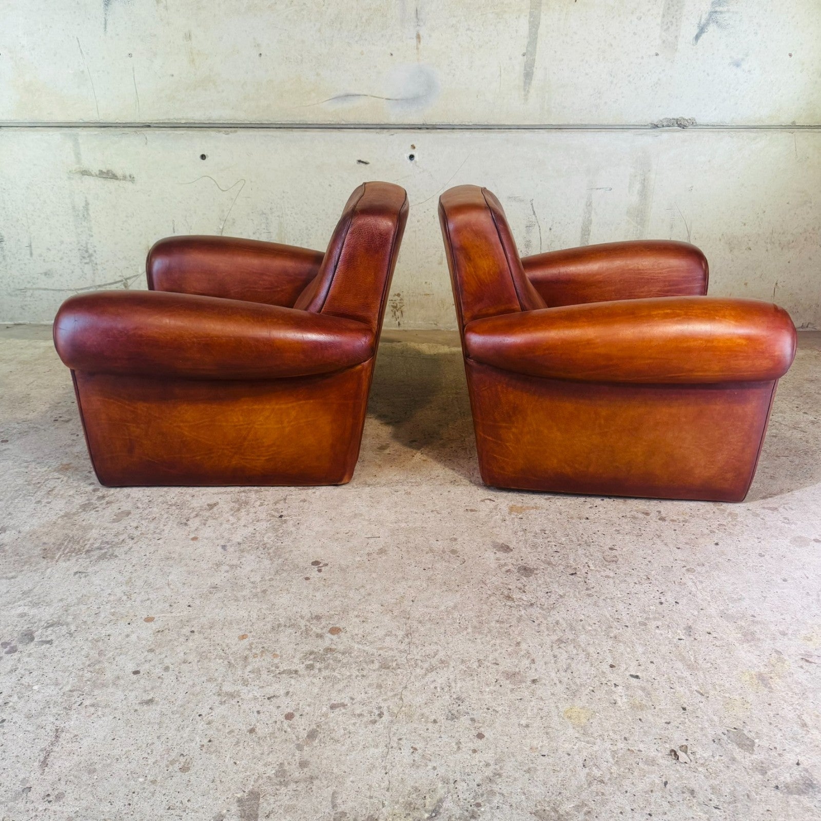 Pair of Vintage Art Deco Style Italian Tan Leather Club Chairs by Baxter