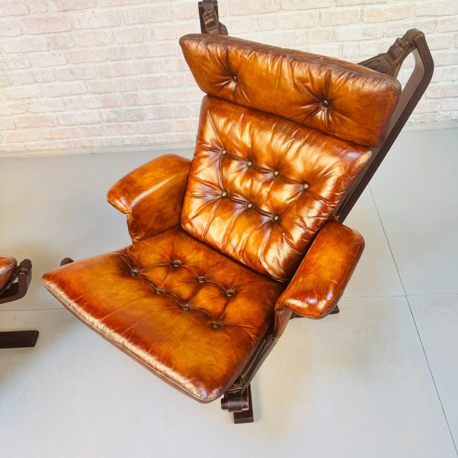 Pair Vintage Trygg Mobler Superstar Chairs Sigurd Resell Tan Leather