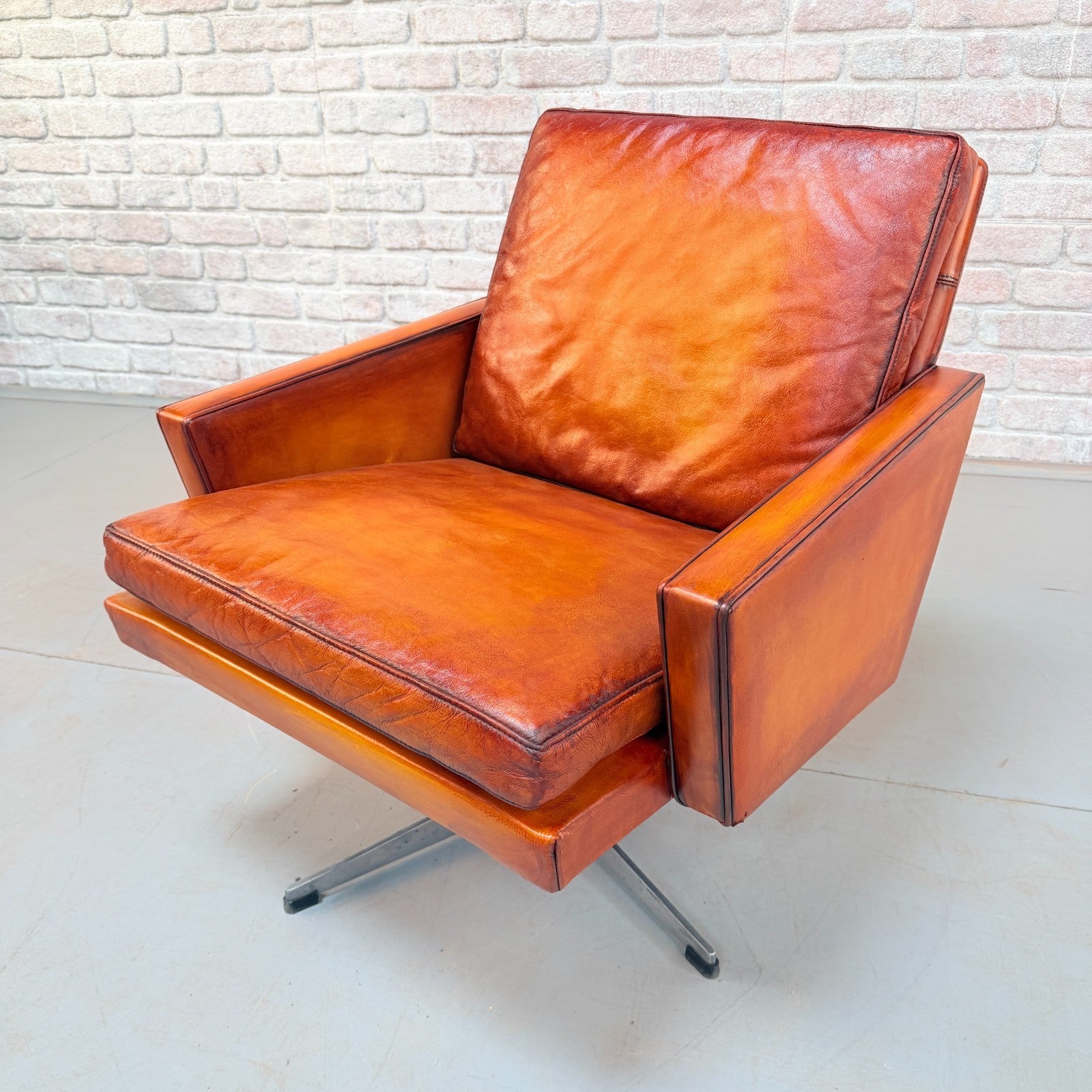 Vintage 1970s Danish Cognac Hand-Dyed Leather Swivel Chair