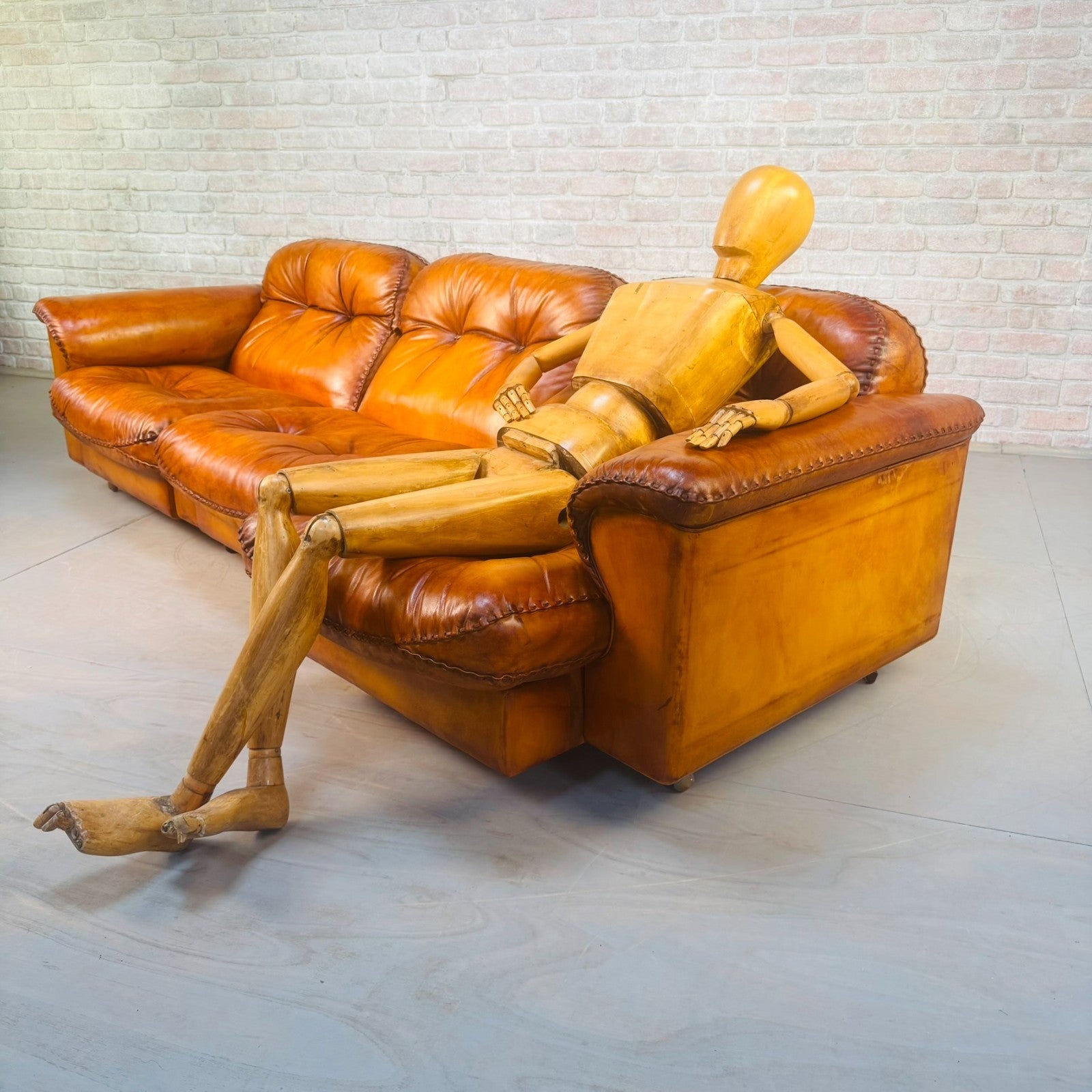 1970s Swiss De Sede DS-101 Tan Leather Three Seater & Armchair Suite