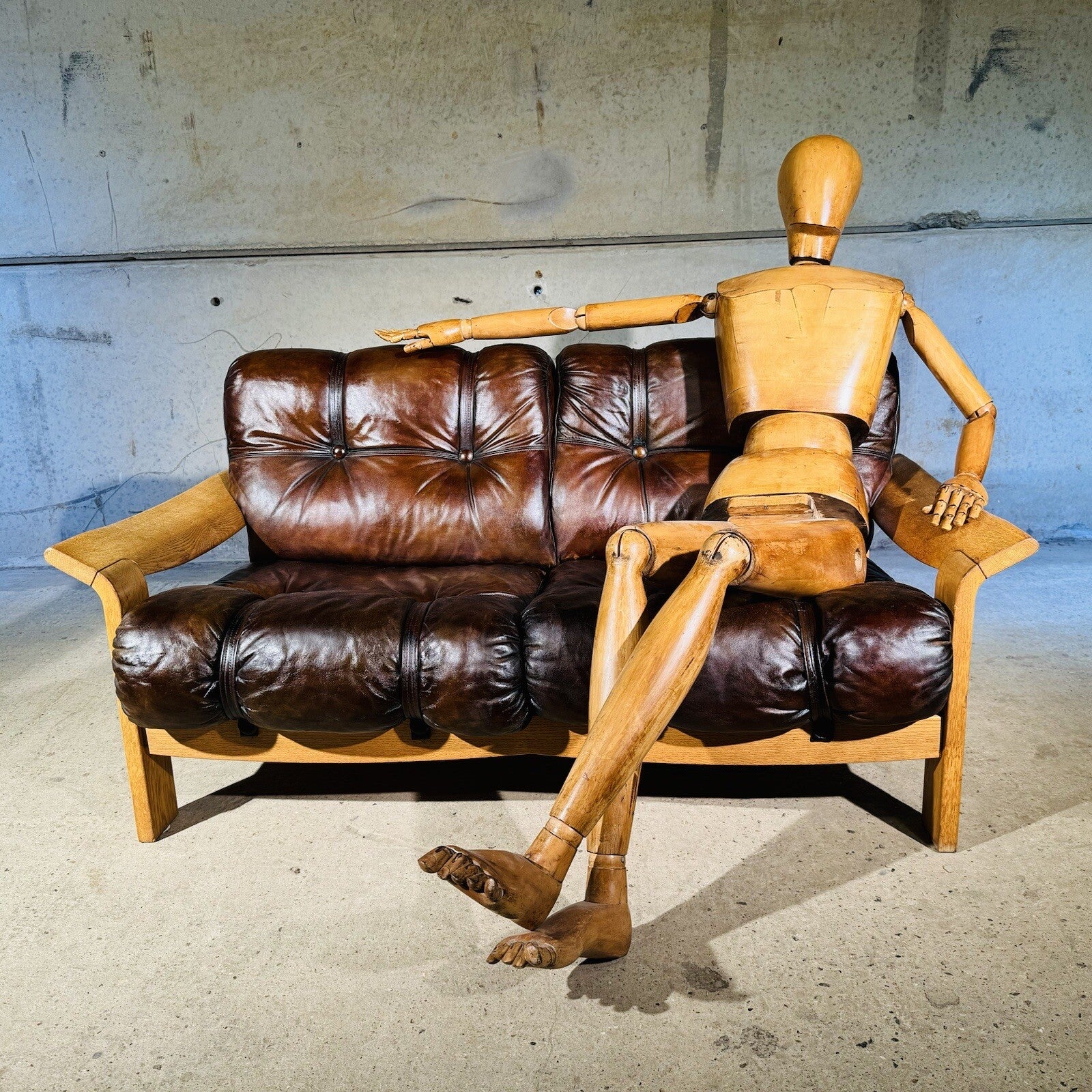 Nielaus Møbler Two-Seater Sofa Danish Design, Solid Oak, Hand-Dyed Leather