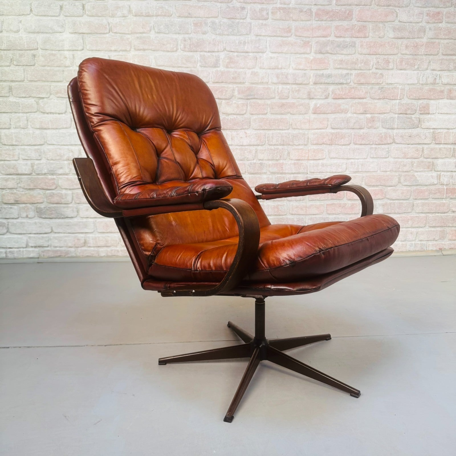Vintage Danish Hand Dyed Tan Leather Swivel Chair – Neat Proportions