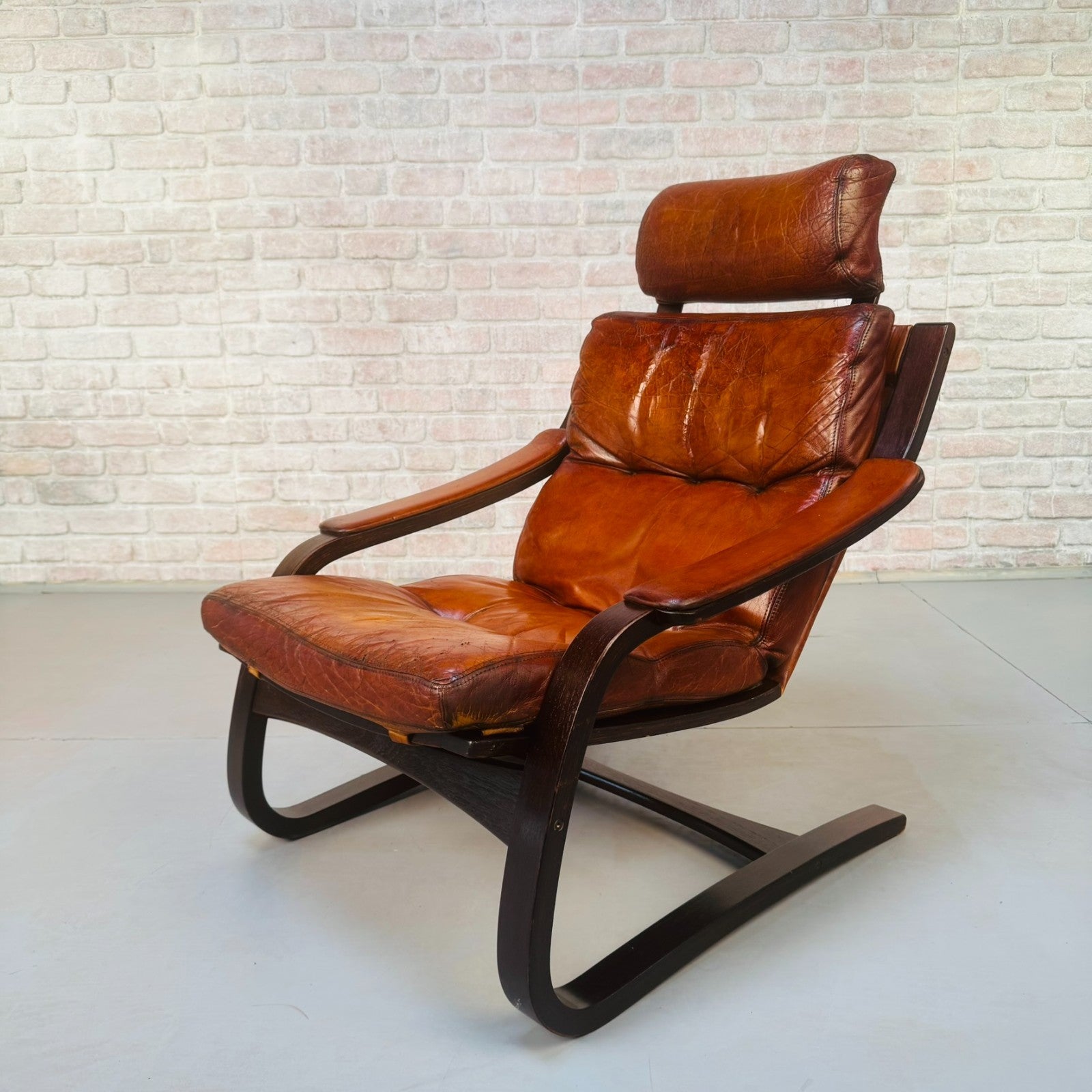 Vintage 1970s Skippers Møbler Danish Bentwood Cantilever Leather Armchair