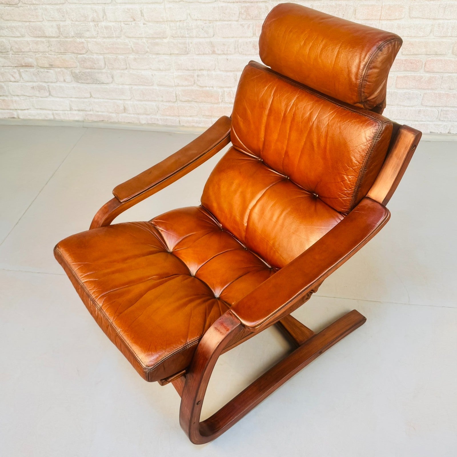 Vintage 1970s Skippers Møbler Danish Bentwood Cantilever Leather Armchair