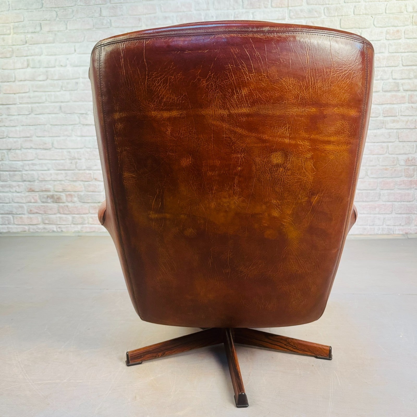 1970s Danish Egg Chair – Cognac Leather Swivel Base