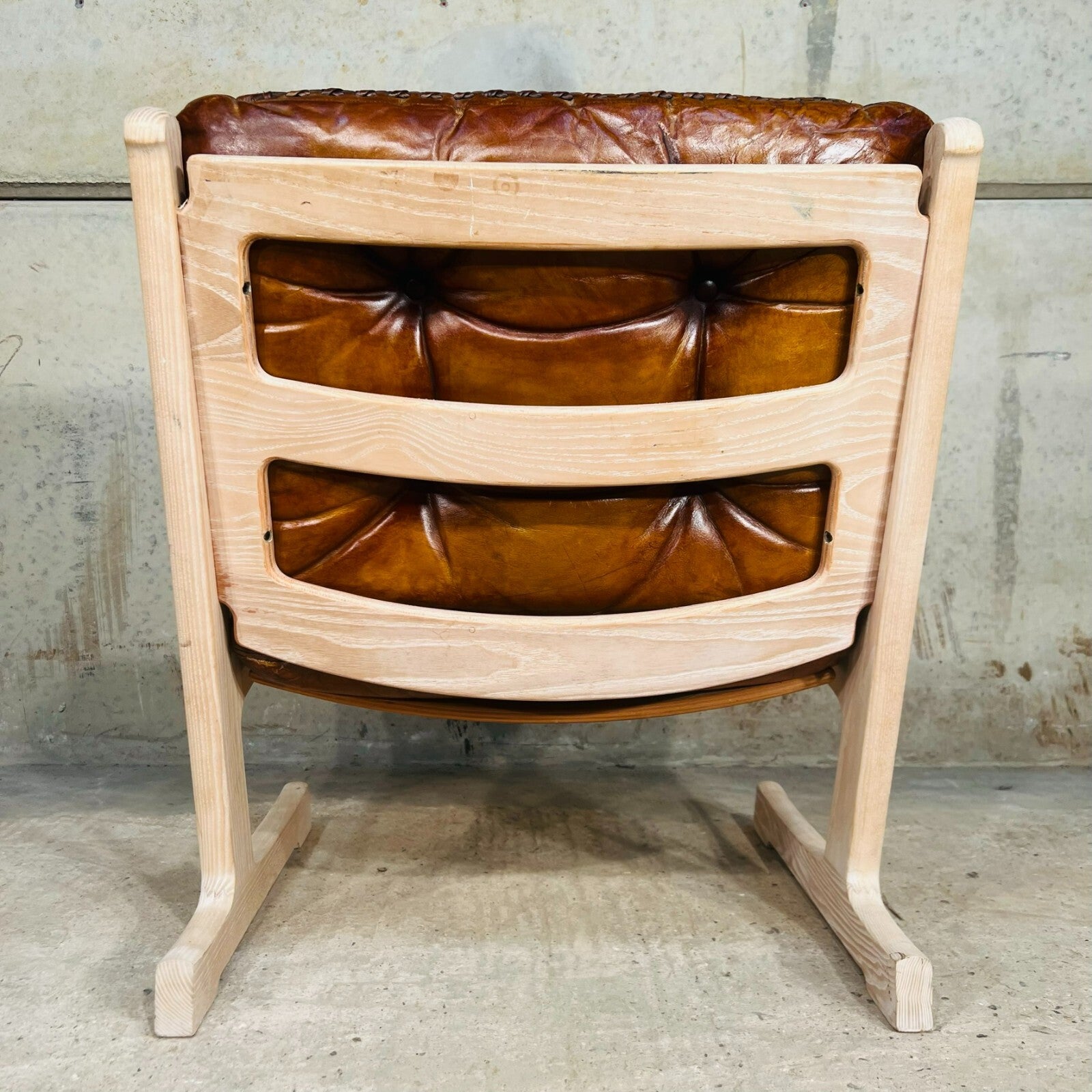 Super Stylish Danish Vintage Cado Lounge Chair Light Beech and Tan Leather