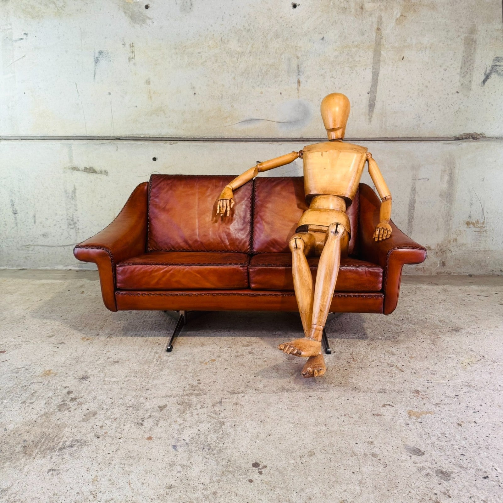 1970s "Matador" Two-Seater Light Tan Leather Sofa by Aage Christiansen