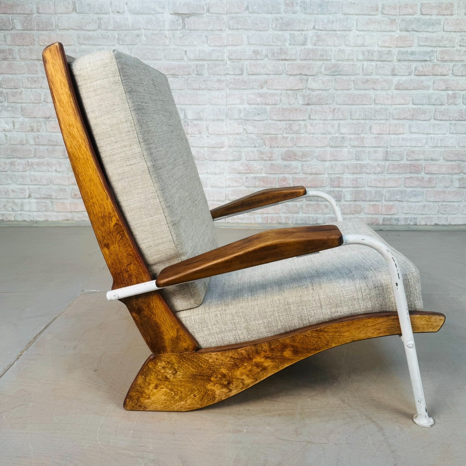 Mid-Century Armchair in the Style of Jean Prouvé “Kangourou”