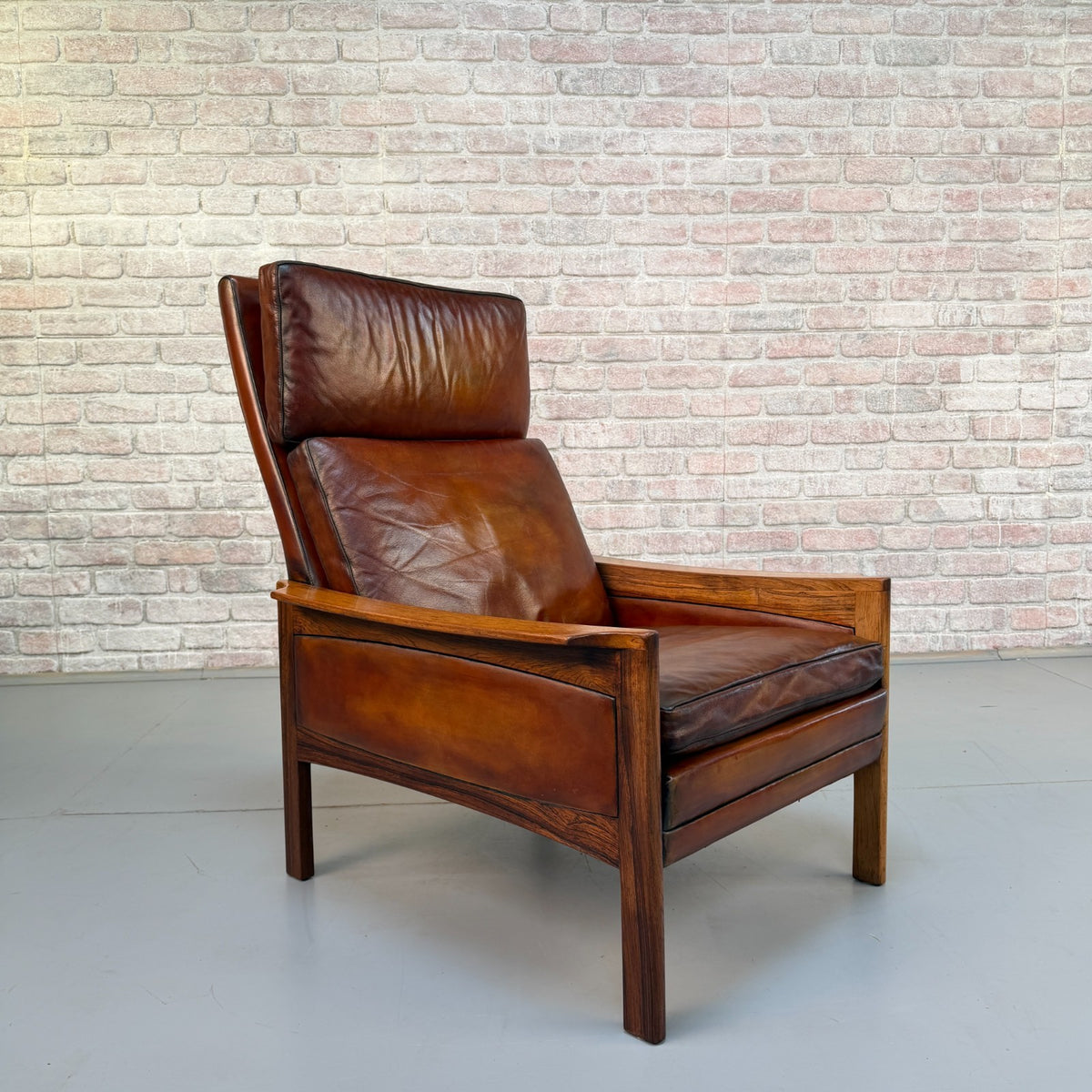 Vintage 1970s Danish Tan Leather High Back Armchair – RoseWood Frame