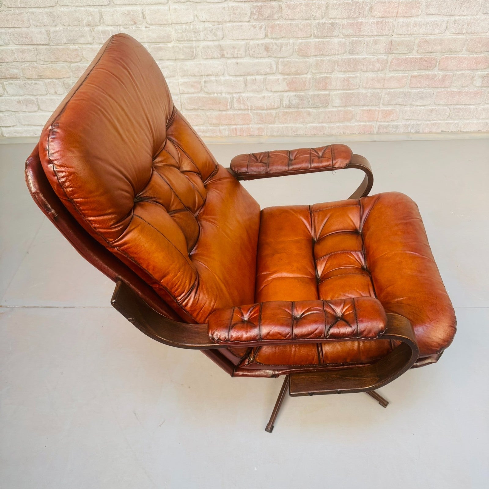 Vintage Danish Hand Dyed Tan Leather Swivel Chair – Neat Proportions