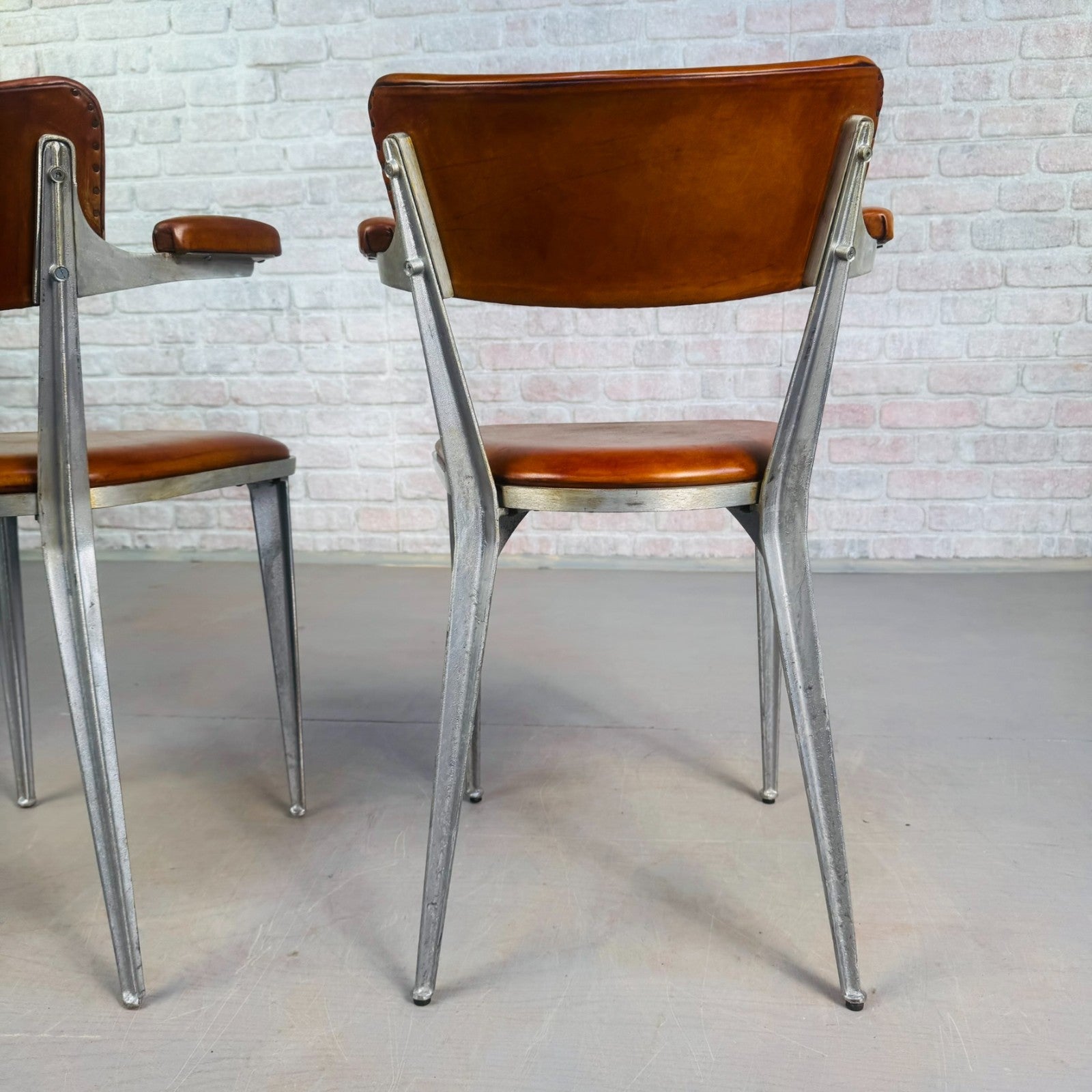 Set of 10 Ernest Race BA3 Dining Chairs – Tan Leather Mid-Century Modern Icons
