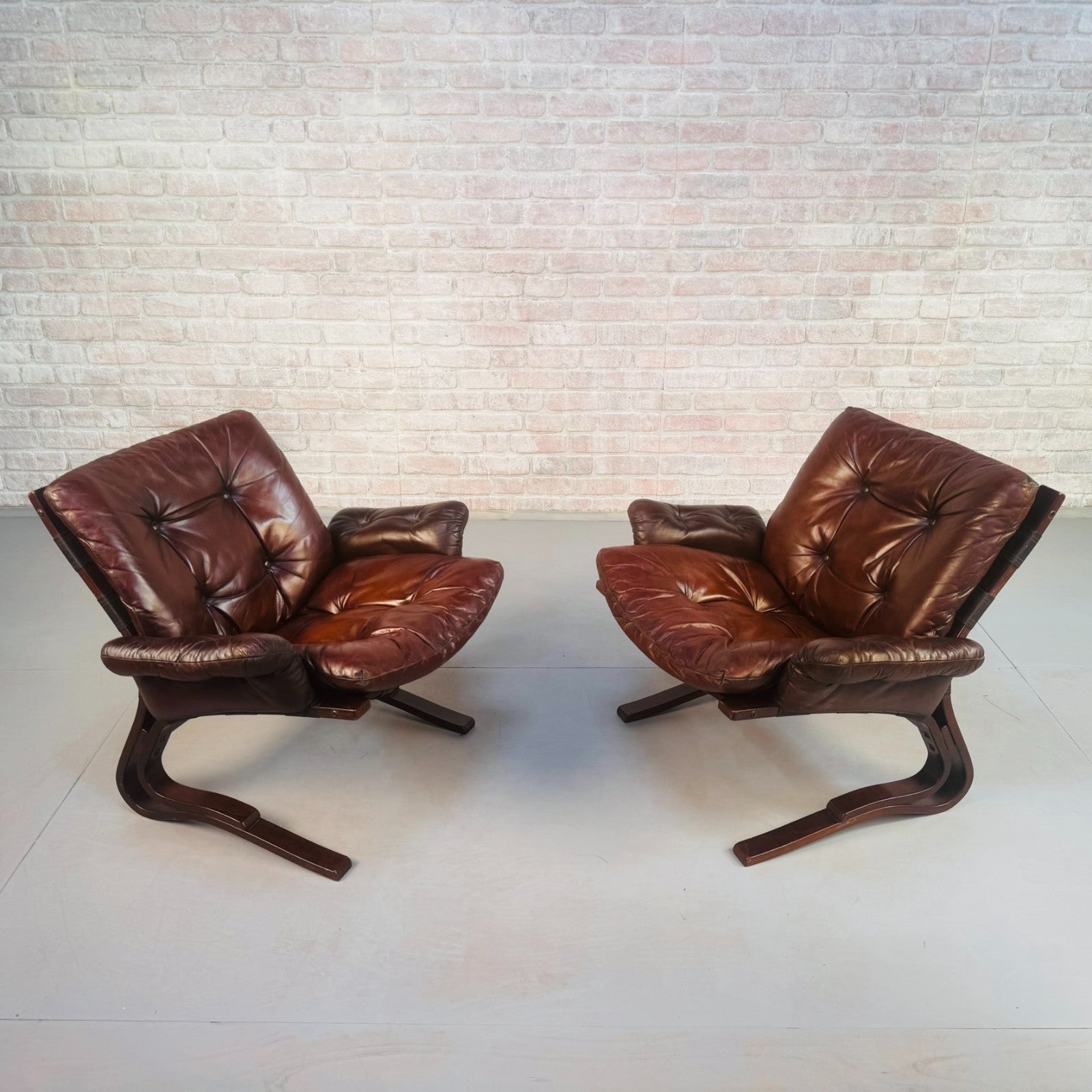 Pair of  1970s Danish ‘Skyline’ Brown Leather Armchairs by Hove Møbler