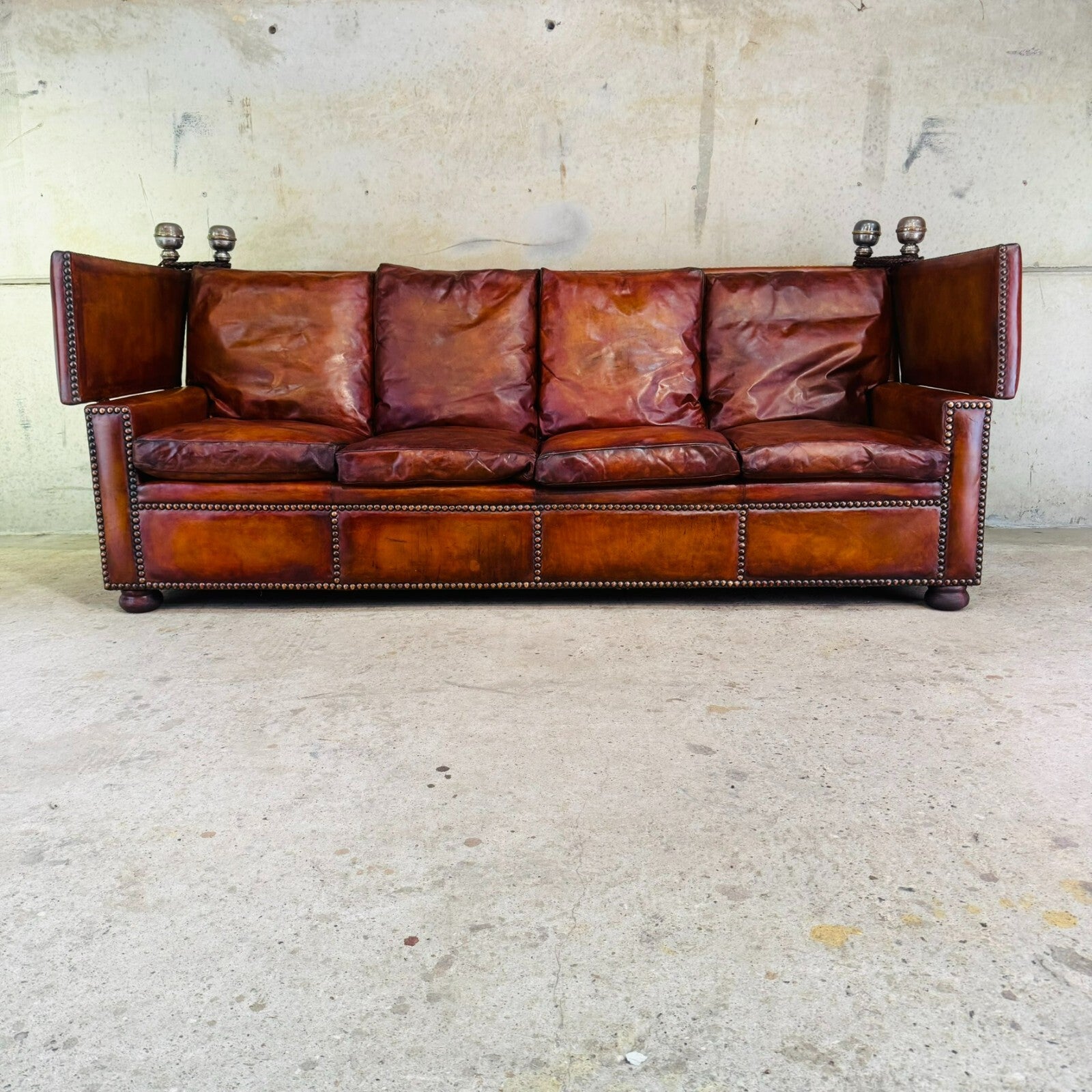 Stunning 1930s Knole Drop-End Large Four-Seater Tan Leather Sofa