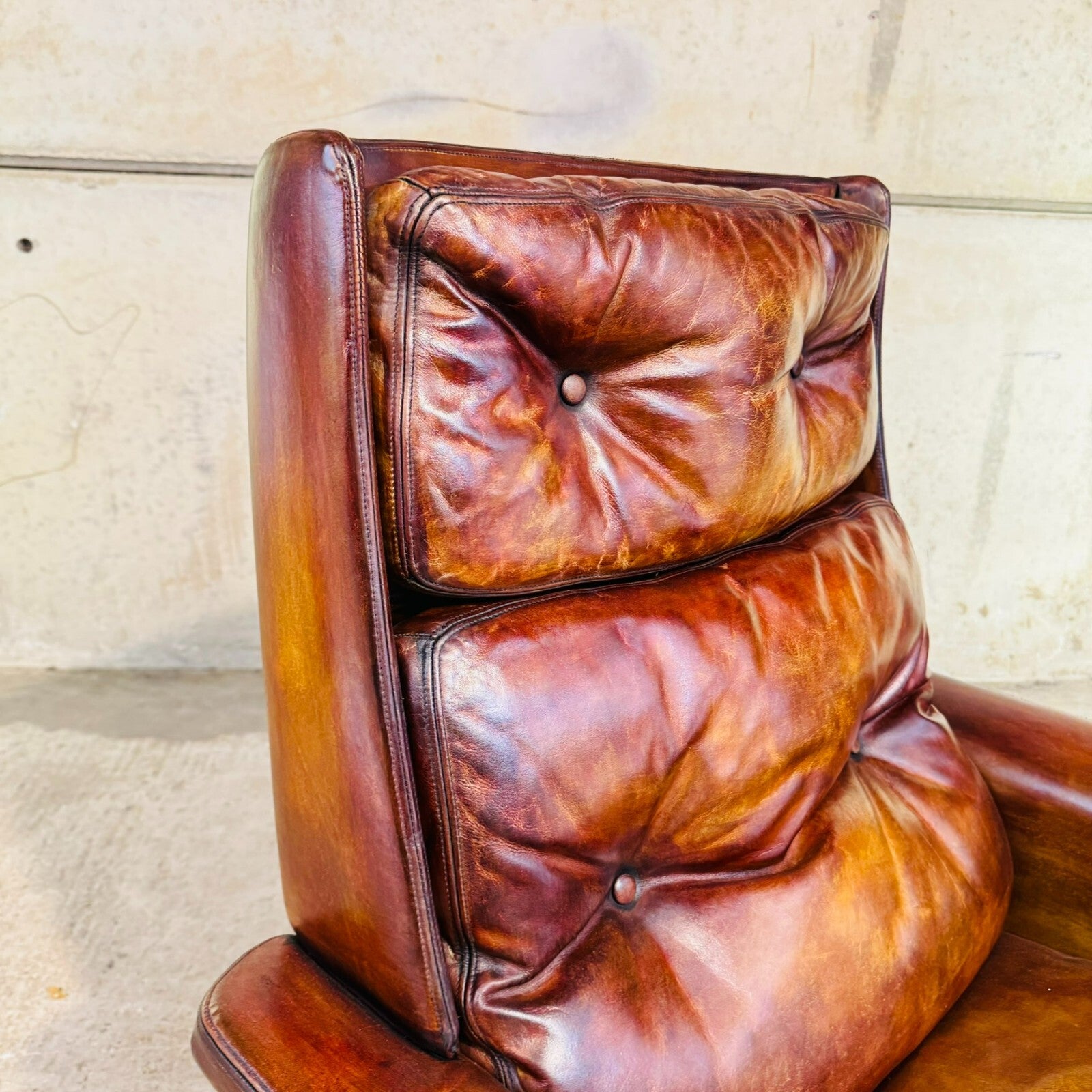 Vintage 70s Danish High-Back Tan Leather Chair – Timeless Comfort & Style