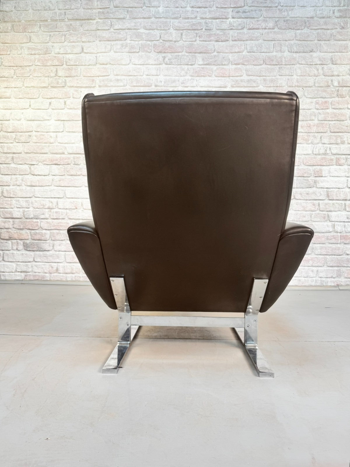 Vintage Georg Thams Black Leather Lounge Chairs for Vejen Polstermøbelfabrik