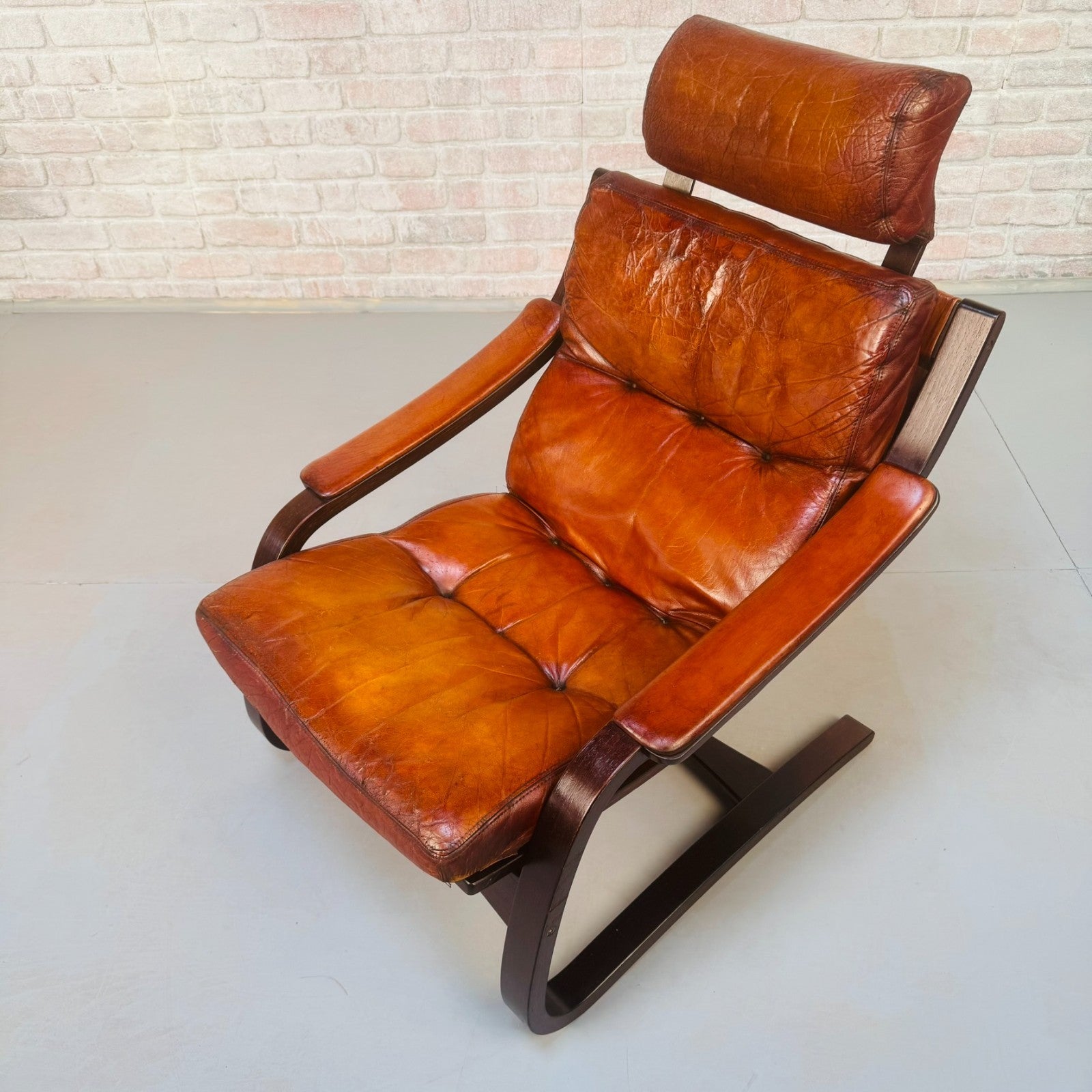 Vintage 1970s Skippers Møbler Danish Bentwood Cantilever Leather Armchair