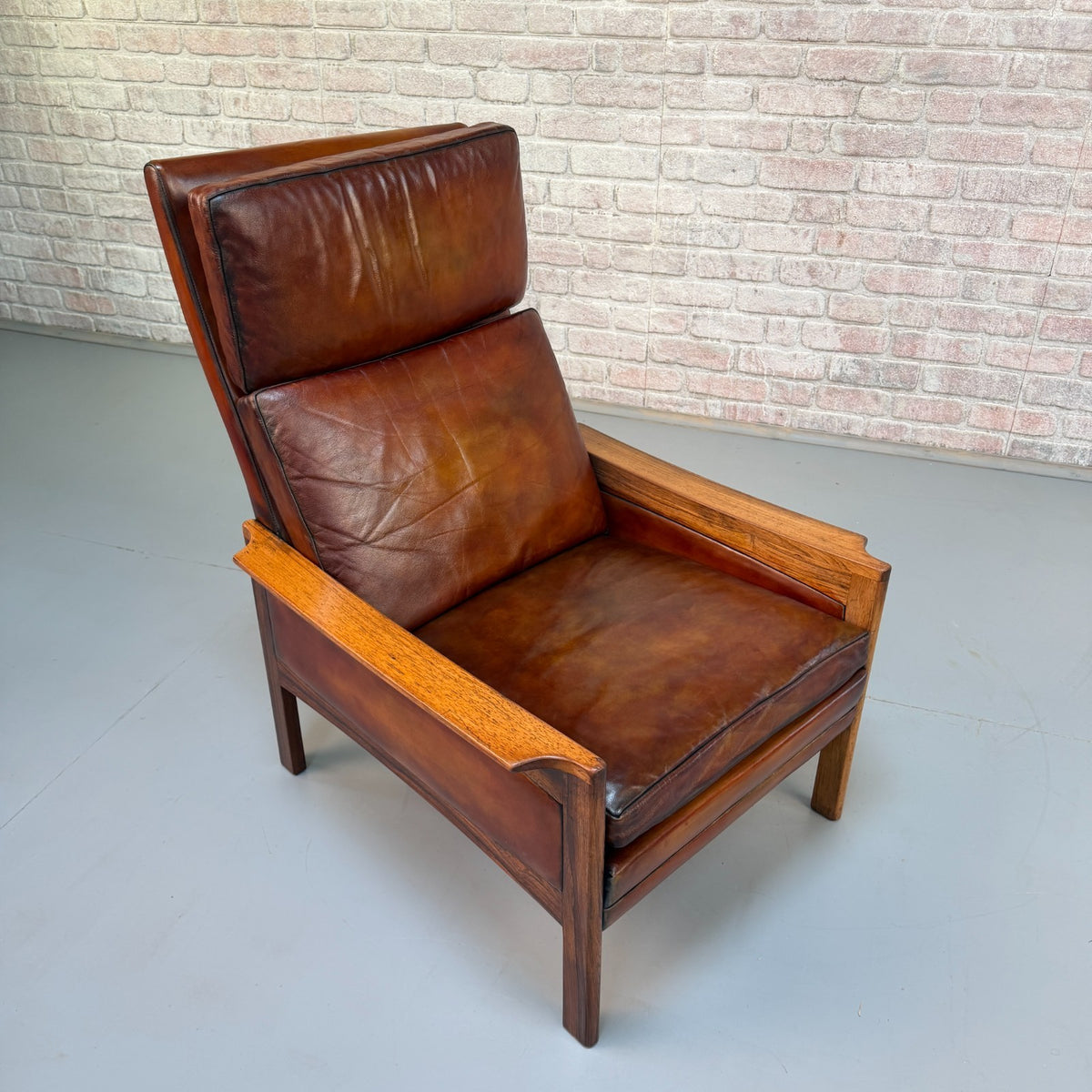 Vintage 1970s Danish Tan Leather High Back Armchair – RoseWood Frame